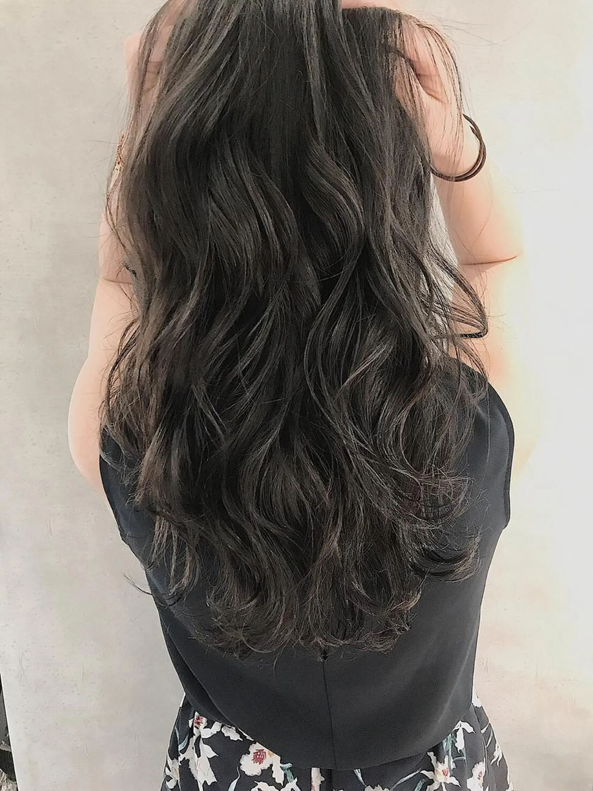 セミロング カラー パーマ グレージュ オリーブグレージュ オリーブグレー _ WHITE三宮店のヘアスタイル