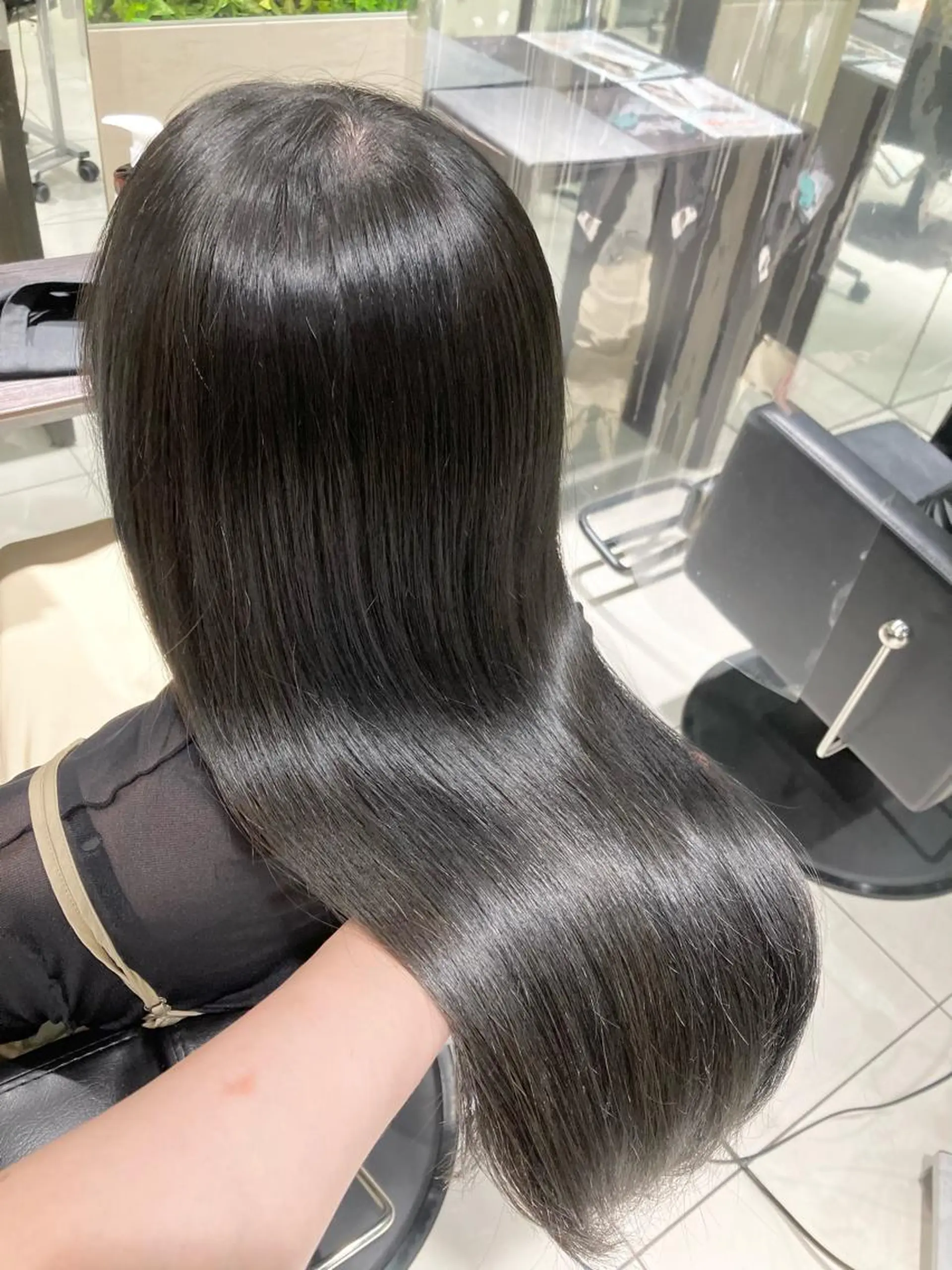 ロング カット 縮毛矯正 AKI🌼 aroma hairのヘアスタイル