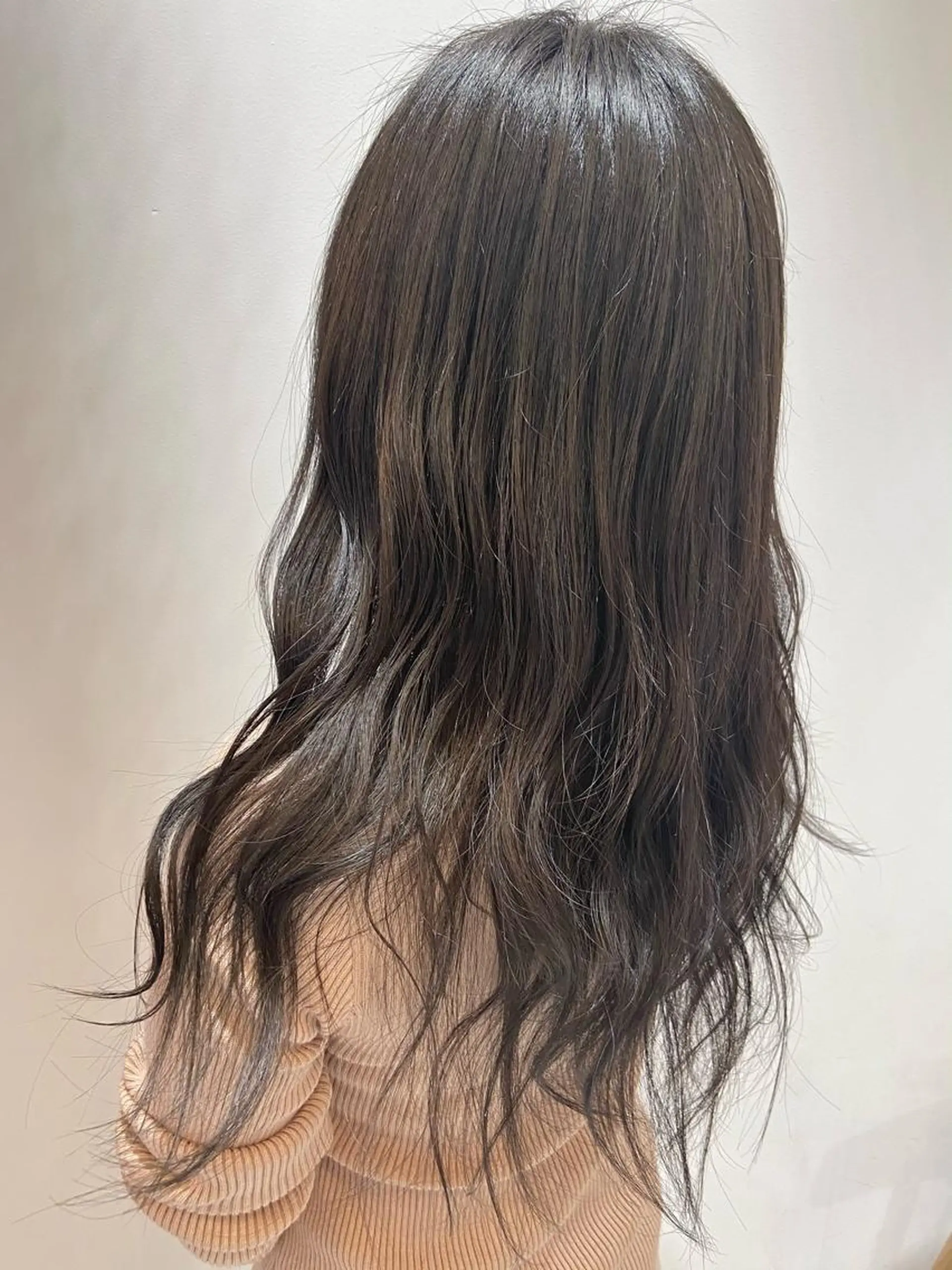 セミロング カラー カット ヘアカラー トリートメント 🐺ウルフ/レイヤー 似合わせ‎🤍沙羅のヘアスタイル