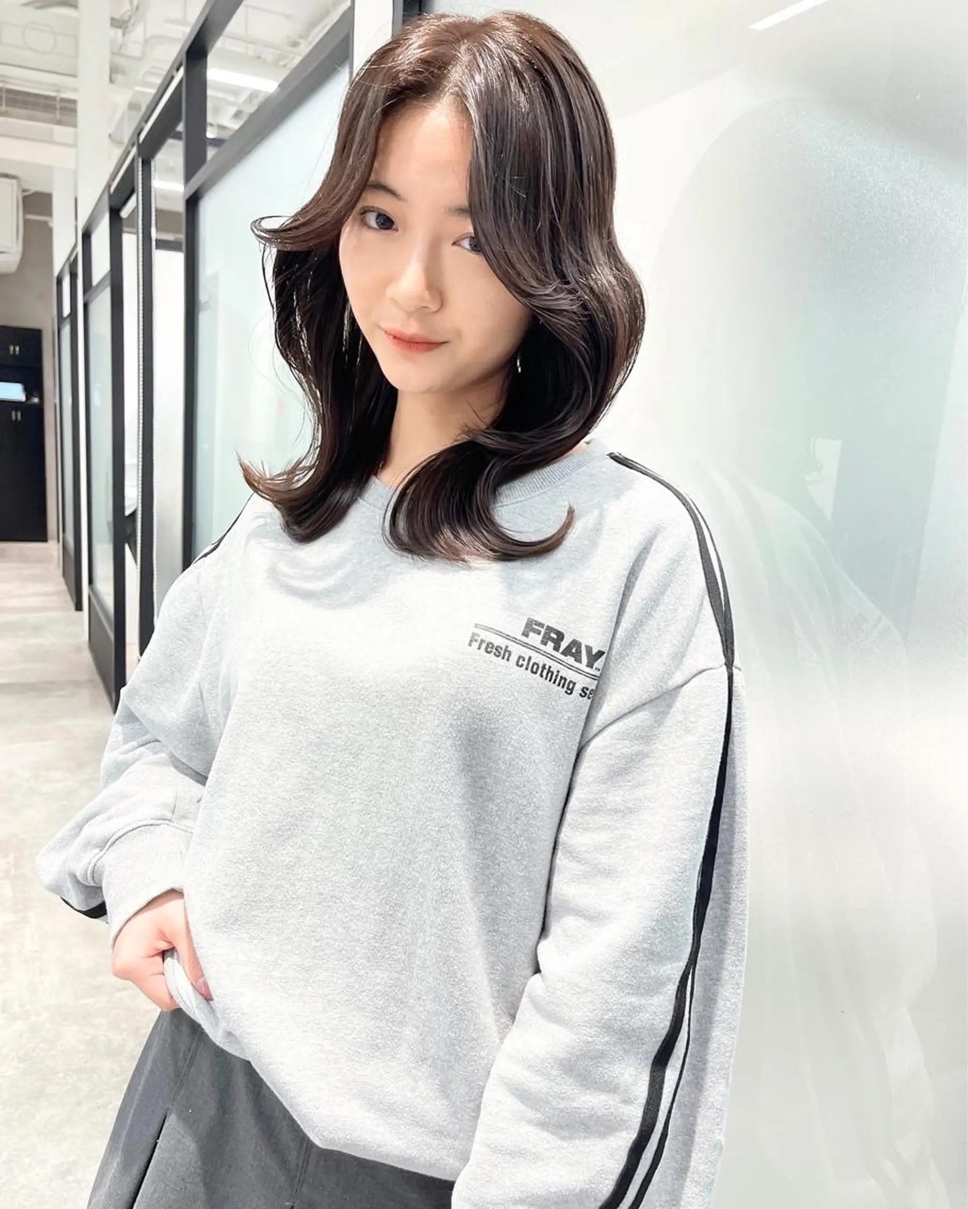 ミディアム 韓国風ヘア レイヤーカット カット ヘアカラー トリートメント 韓国レイヤーカット 髪質改善▫️水野有真のヘアスタイル
