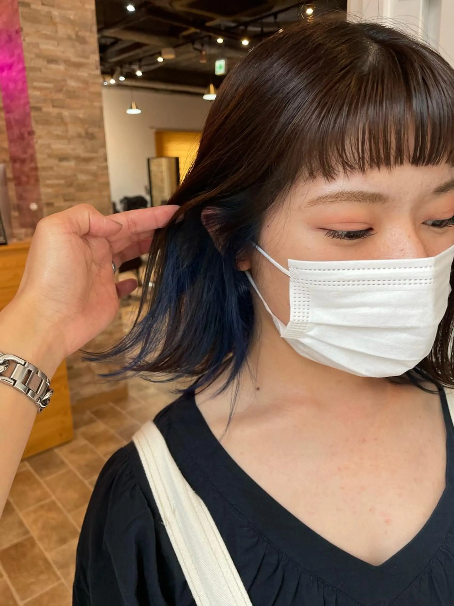 ミディアム カラー イヤリングカラー STAR RIVER所属・YUI/ ブリーチカラー🌷のヘアスタイル