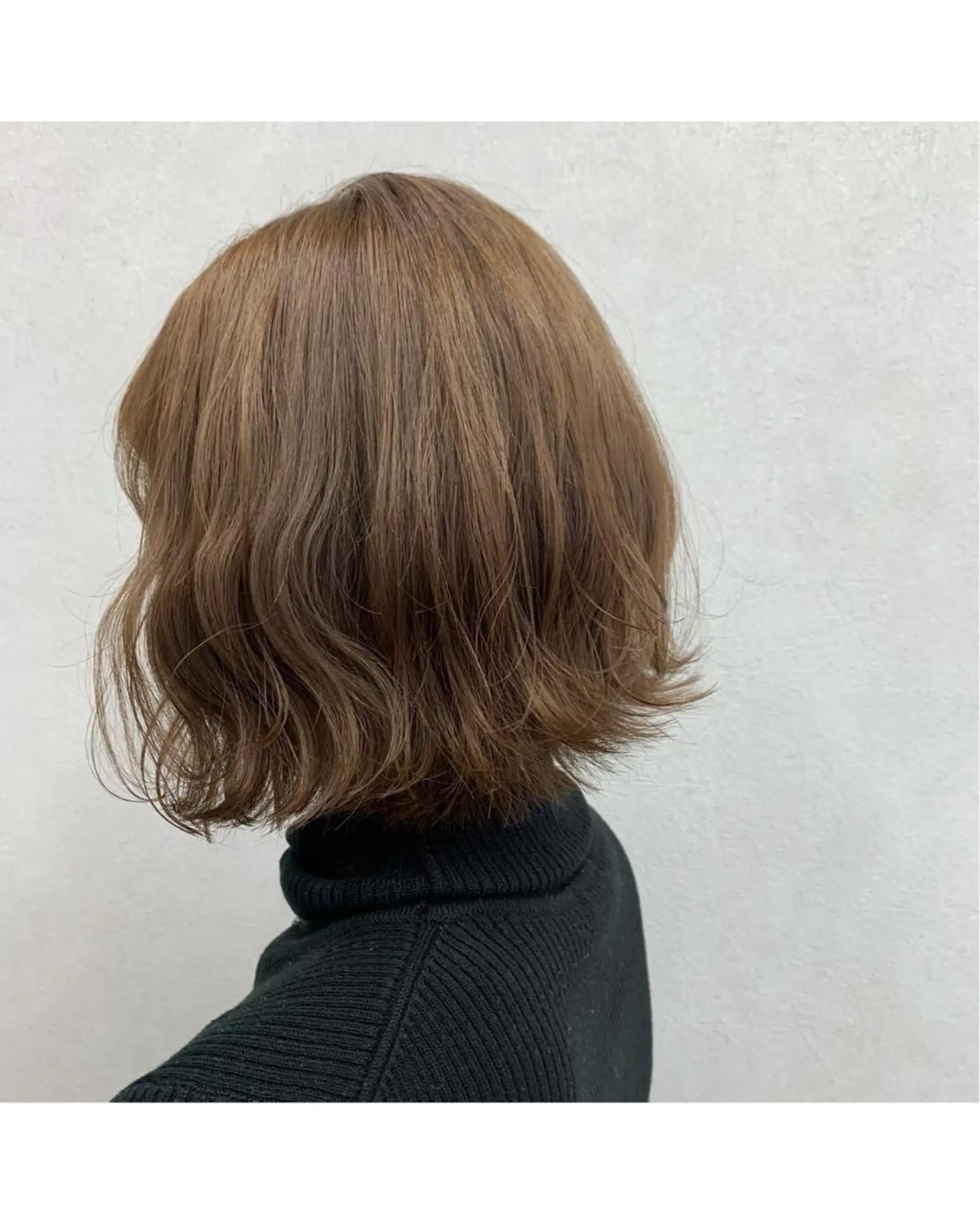 ミディアム カラー TriumpH天王寺店【ミルボンAujua認定サロン】所属・SAKI🐈‍⬛【 HAPPY届けます】のヘアスタイル