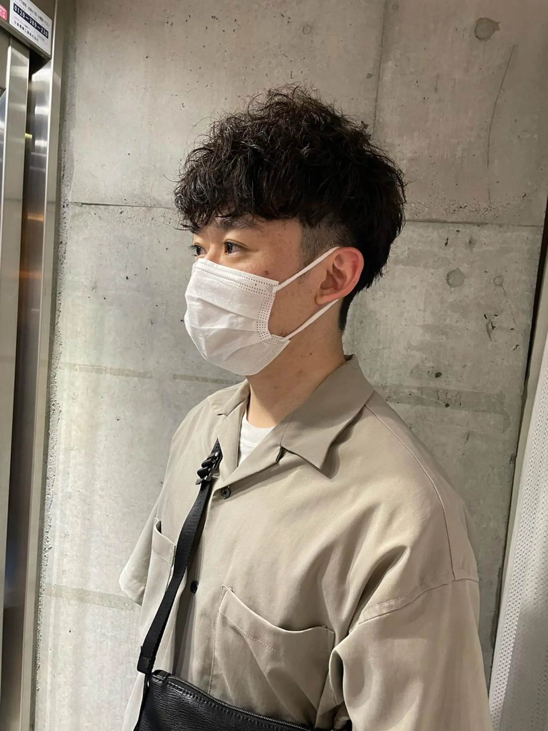 メンズ マッシュ メンズパーマ メンズツイストパーマ ツーブロック 刈り上げ カット パーマ ヘアセット フリーランスシェアサロンルレイル所属・心斎橋/メンズ /ルレイル/地形真希のヘアスタイル