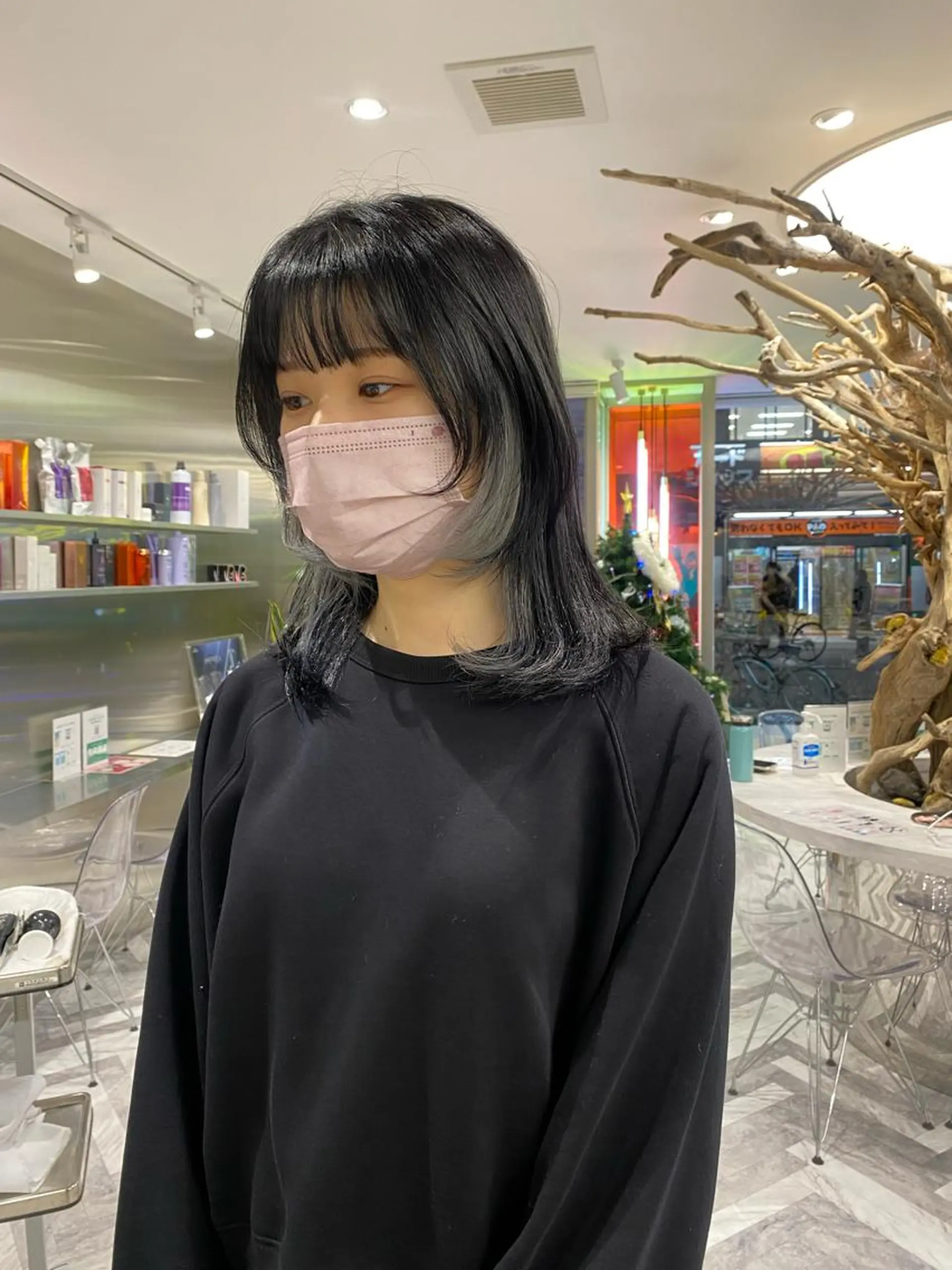 ミディアム ヘアカラー トリートメント 透け感ベージュ ／ミハルのヘアスタイル