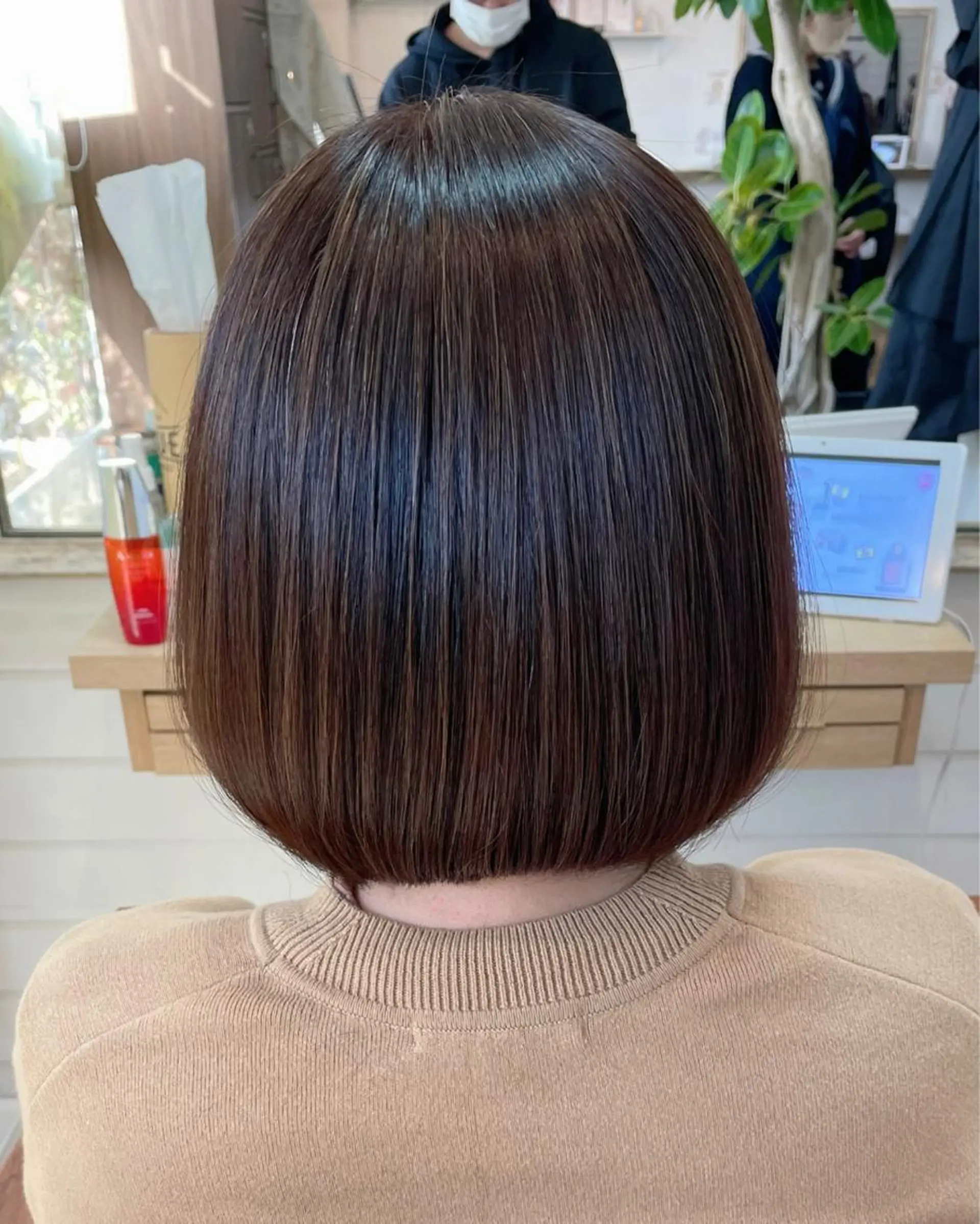 ミディアム パーマ ボブ 縮毛矯正 奥田 誠司のヘアスタイル