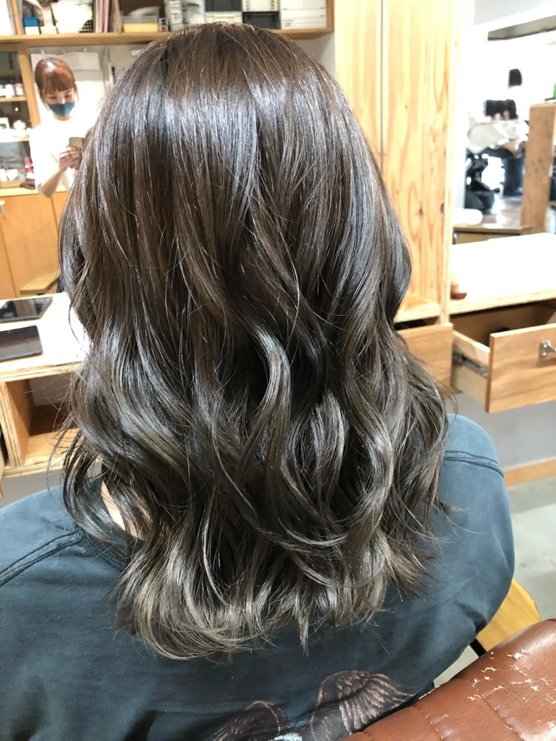 セミロング カラー パーマ ヘアアレンジ 透明感カラー グレージュ ヨシンモリ entality所属・暖色ボブ 🍊rikakoのヘアスタイル