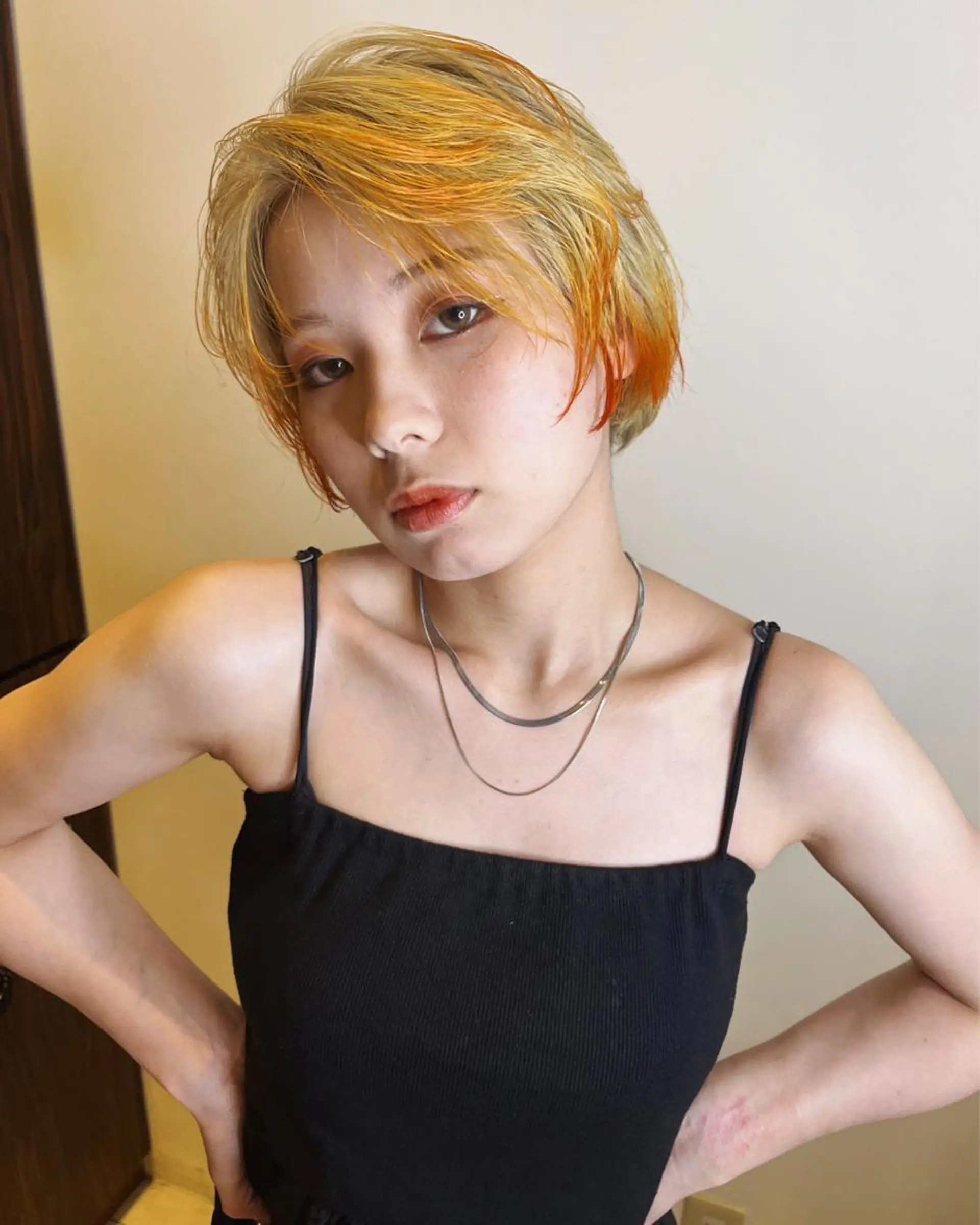 ショート アサト チヨノのヘアスタイル