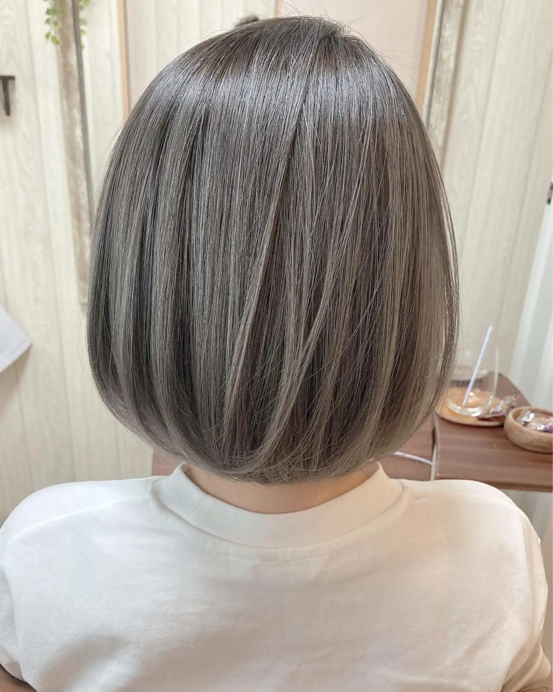 ミディアム カラー MERCI所属・マツモト コウダイのヘアスタイル
