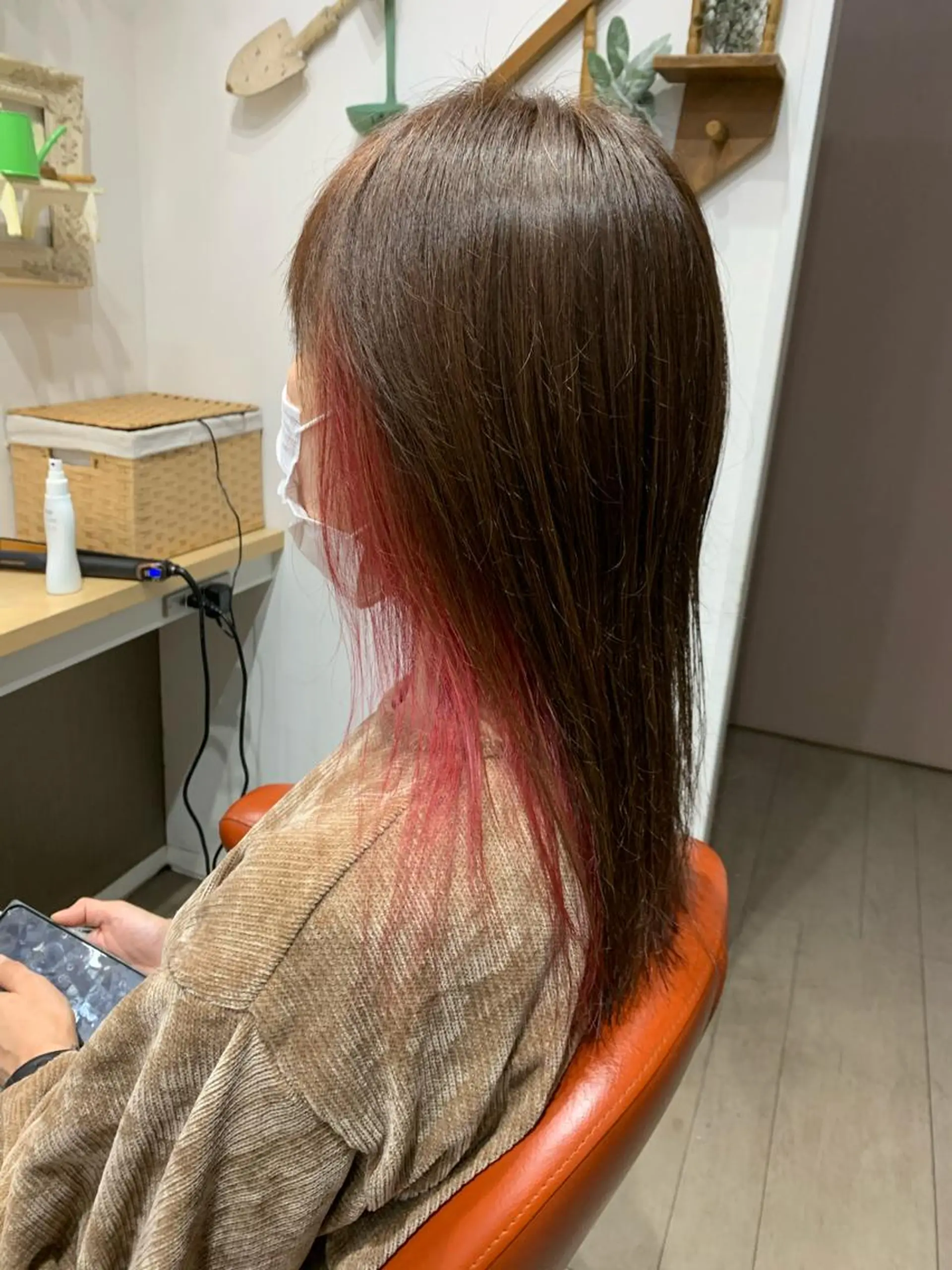 セミロング カット ヘアカラー l-blossom所属・榎本 美雪のヘアスタイル