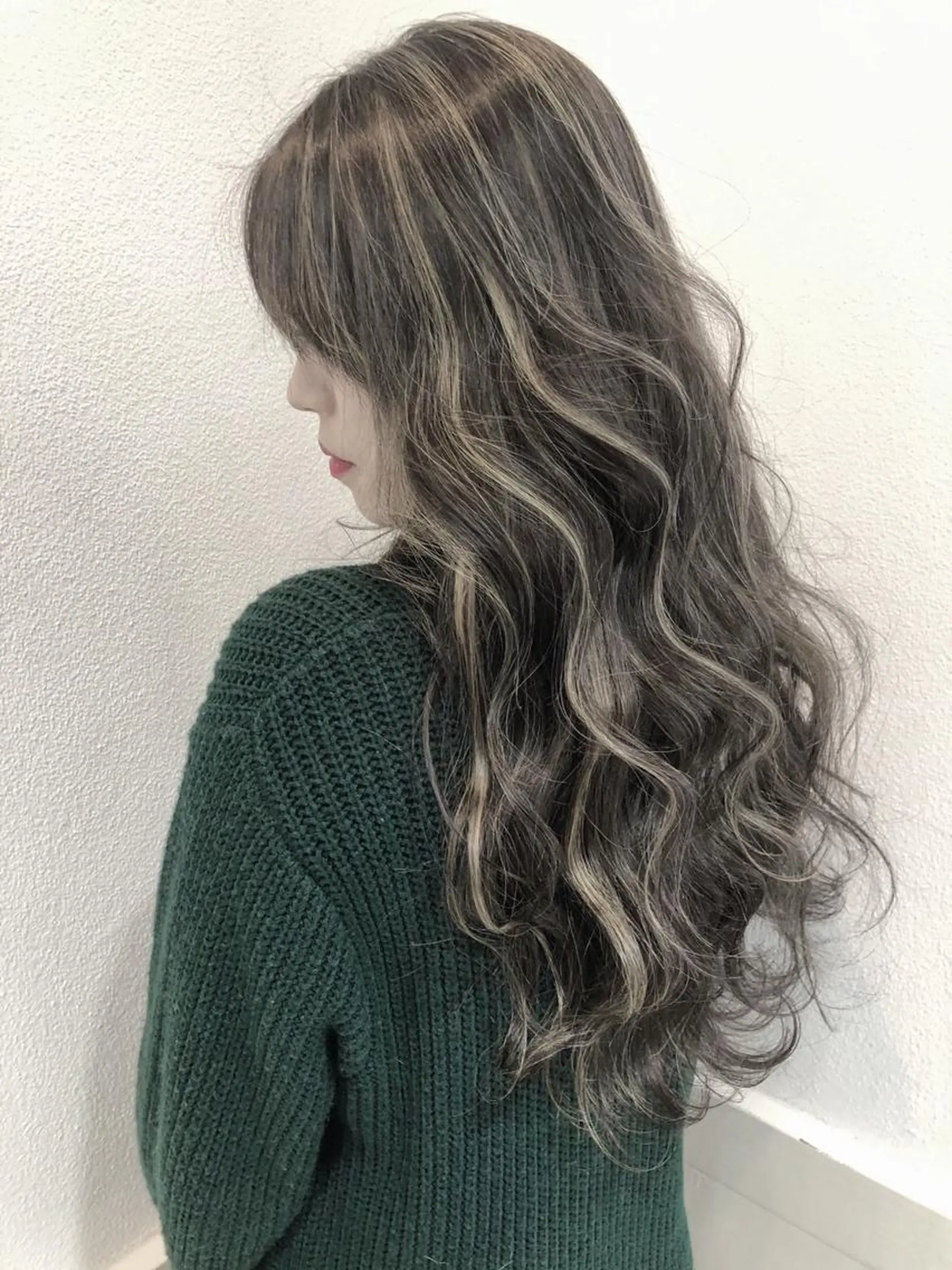 ミディアム カラー JILL by GiseL/天神のヘアスタイル