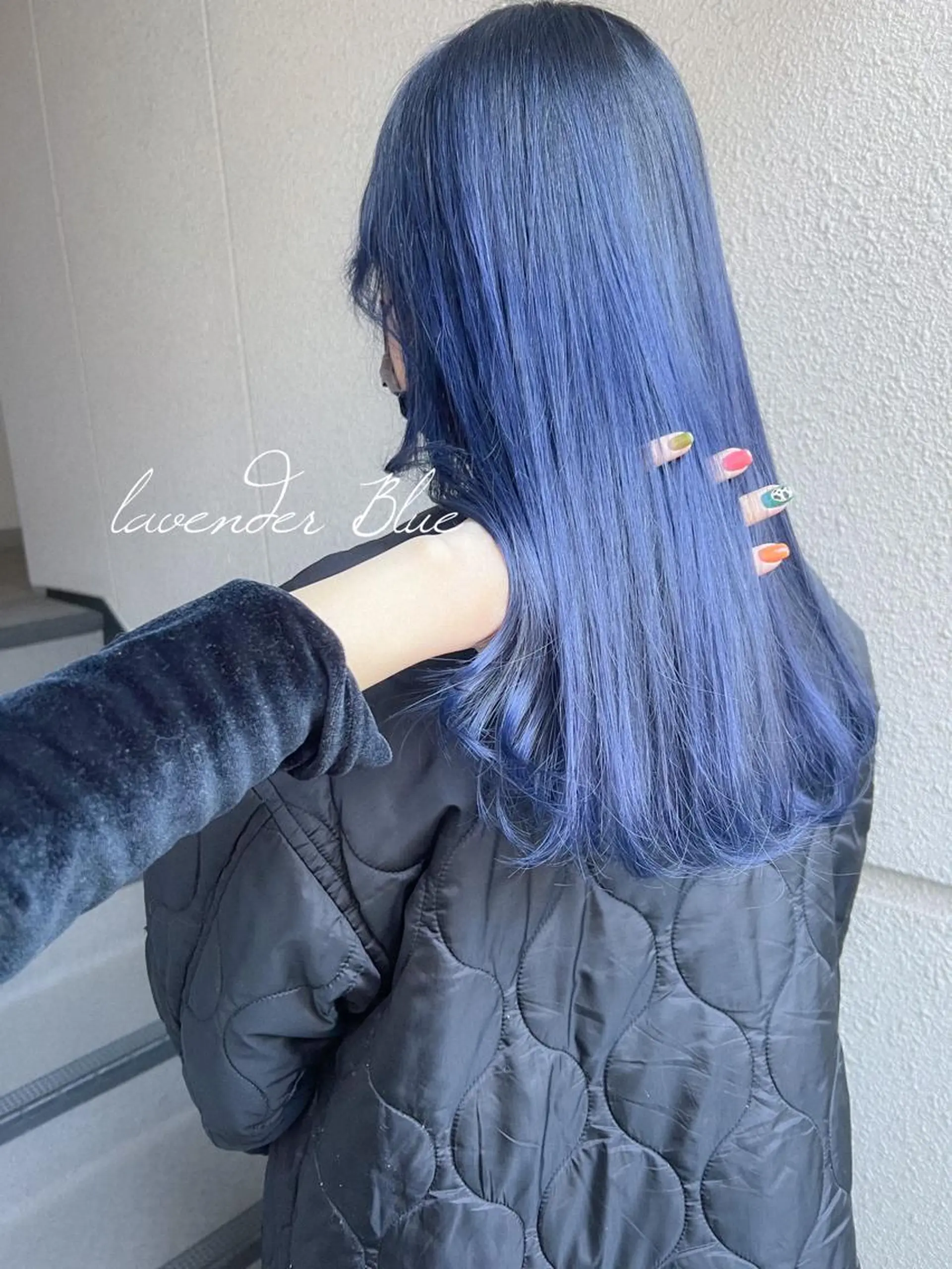 セミロング カラー ブルーカラー ラベンダーカラー ヘアカラー カラーパティシエ facce🌼ikoのヘアスタイル