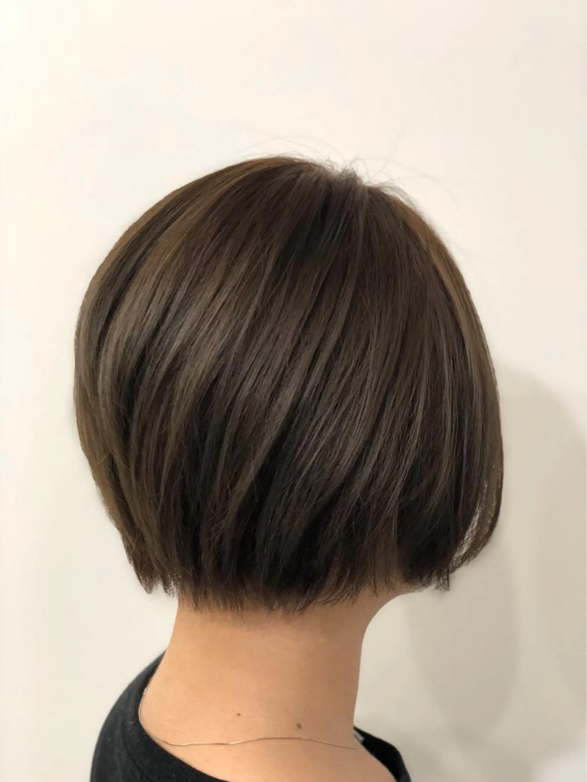 ショート カラー ハイトーンカラー 相武台ショート特化 💐川崎希💐のヘアスタイル