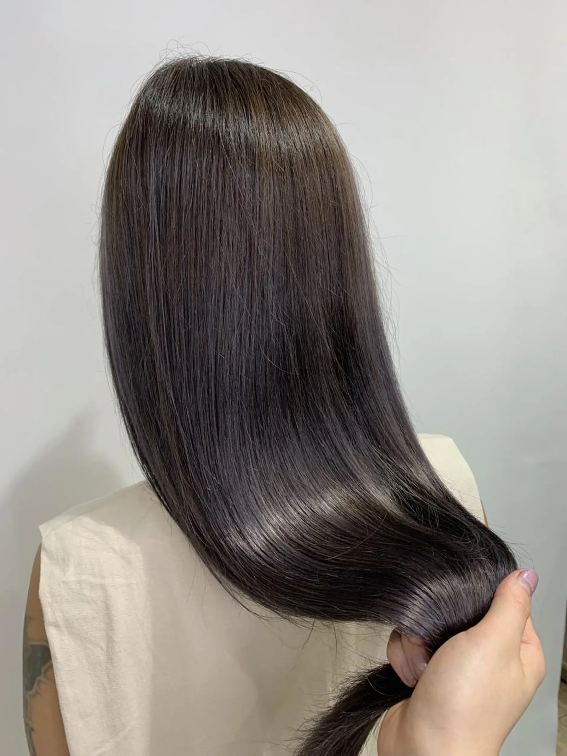 ロング カラー 近藤千翔🩵 髪質改善Periodのエステ・リラクイメージ
