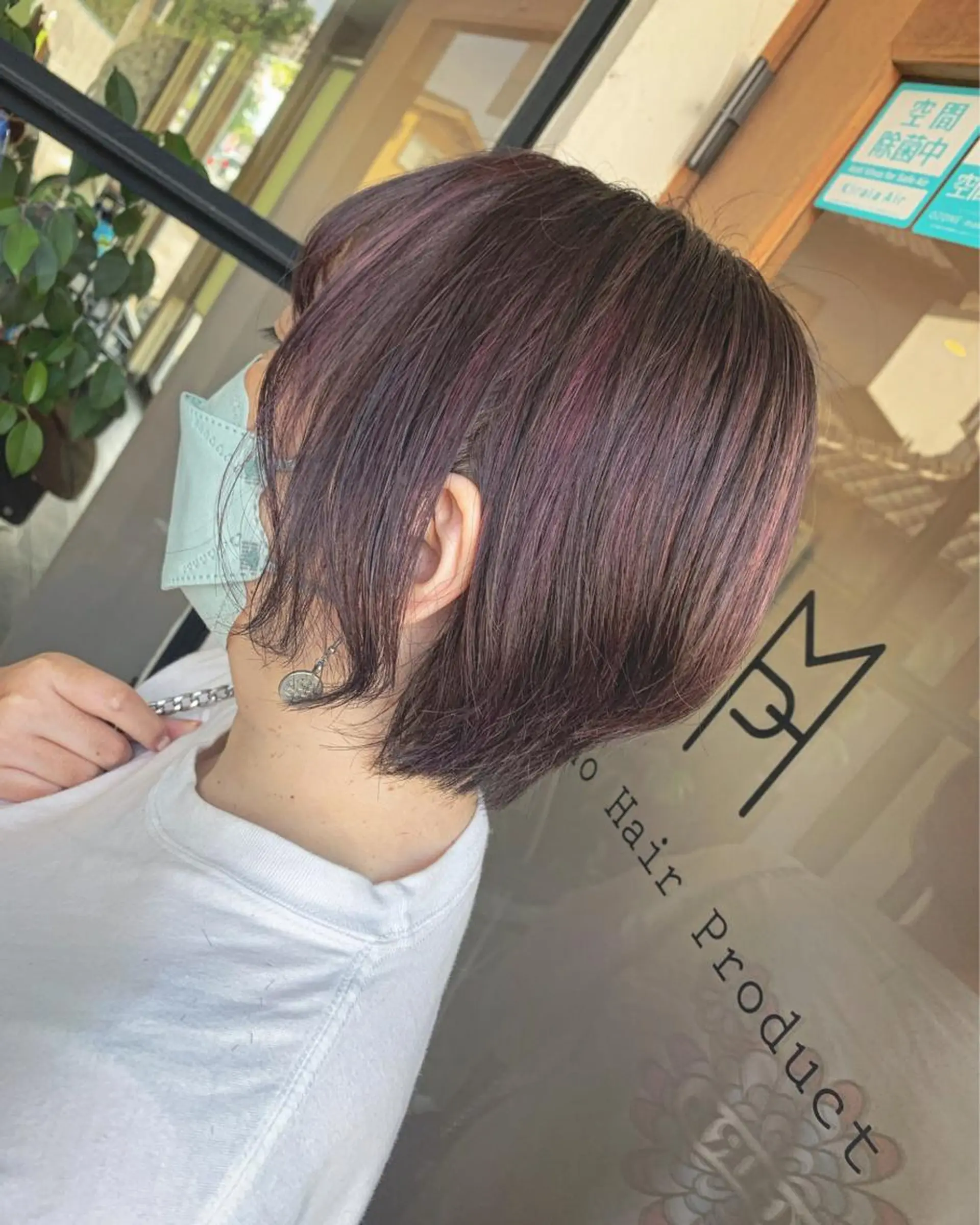 ショート カラー ブリーチ ブラウンカラー ハイライトカラー ピンクカラー ピンクブラウン カット トリートメント Morpho Hair Product所属・井上 花音のヘアスタイル