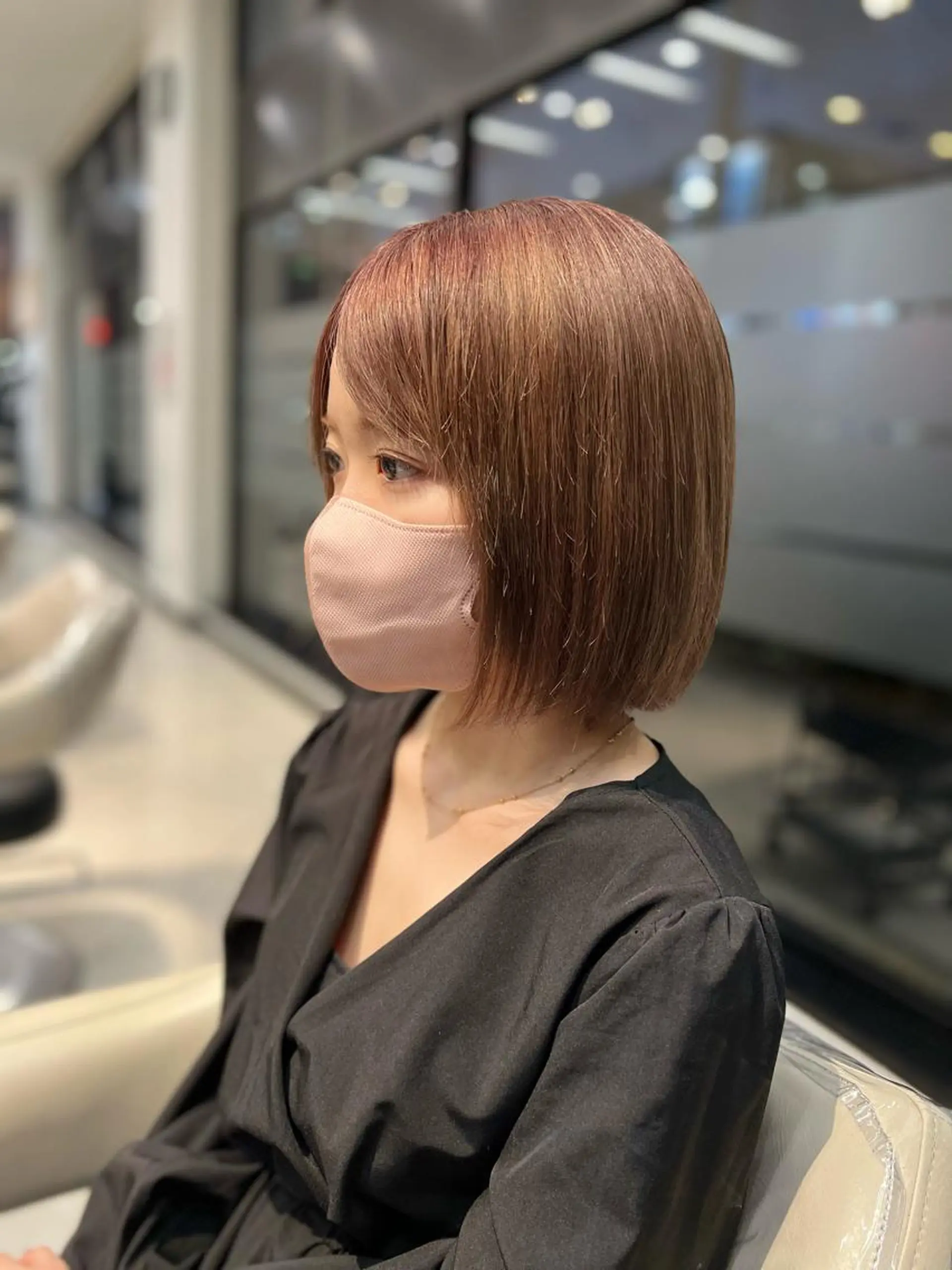 ショート カラー ベージュカラー ブリーチ ハイトーンカラー ピンクカラー ピンクベージュ 【似合わせカラー】 西口嶺河のヘアスタイル