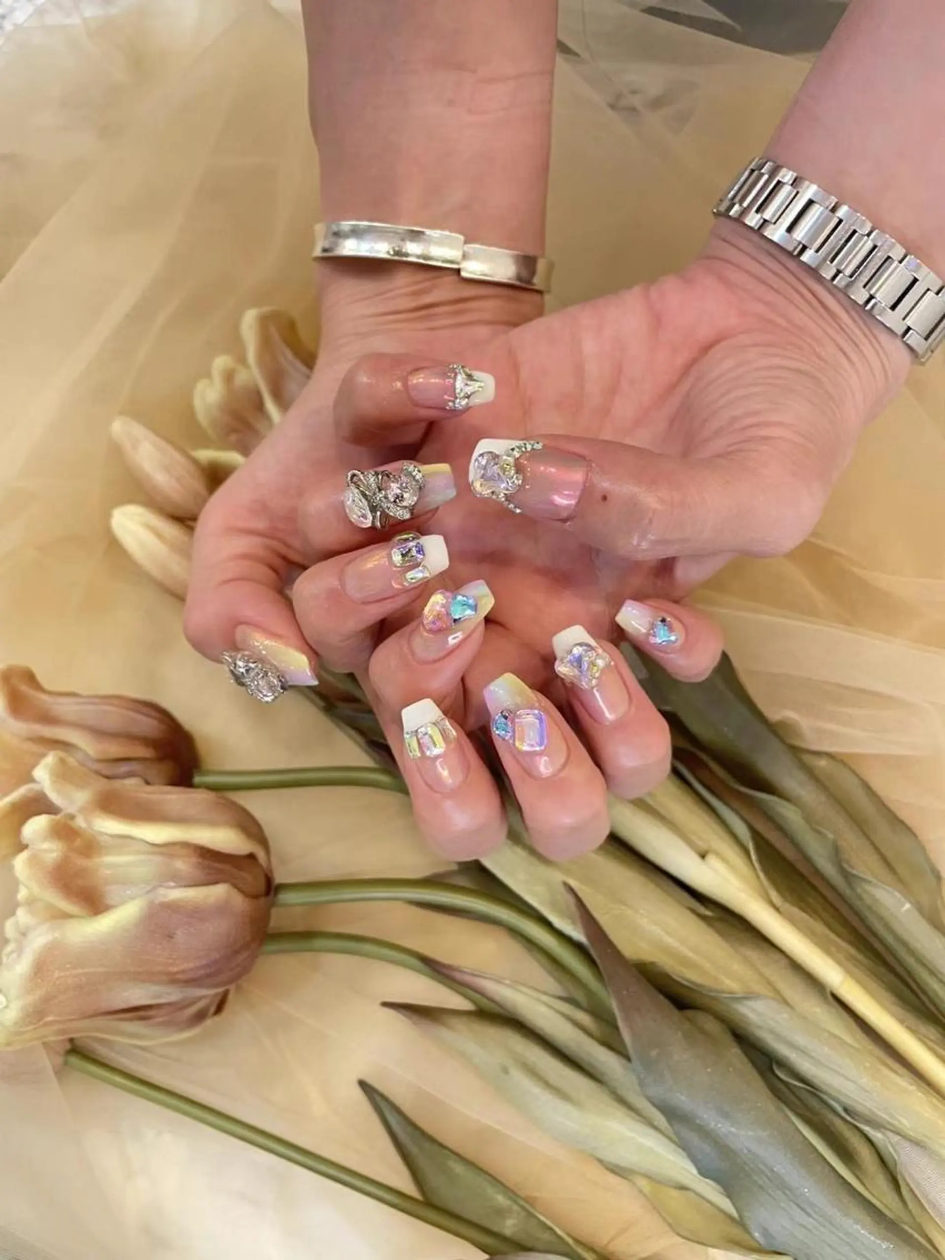 ネイル アートネイル オーロラネイル フラワーネイル フットネイル ジェルネイル Babarla Nailのネイルデザイン