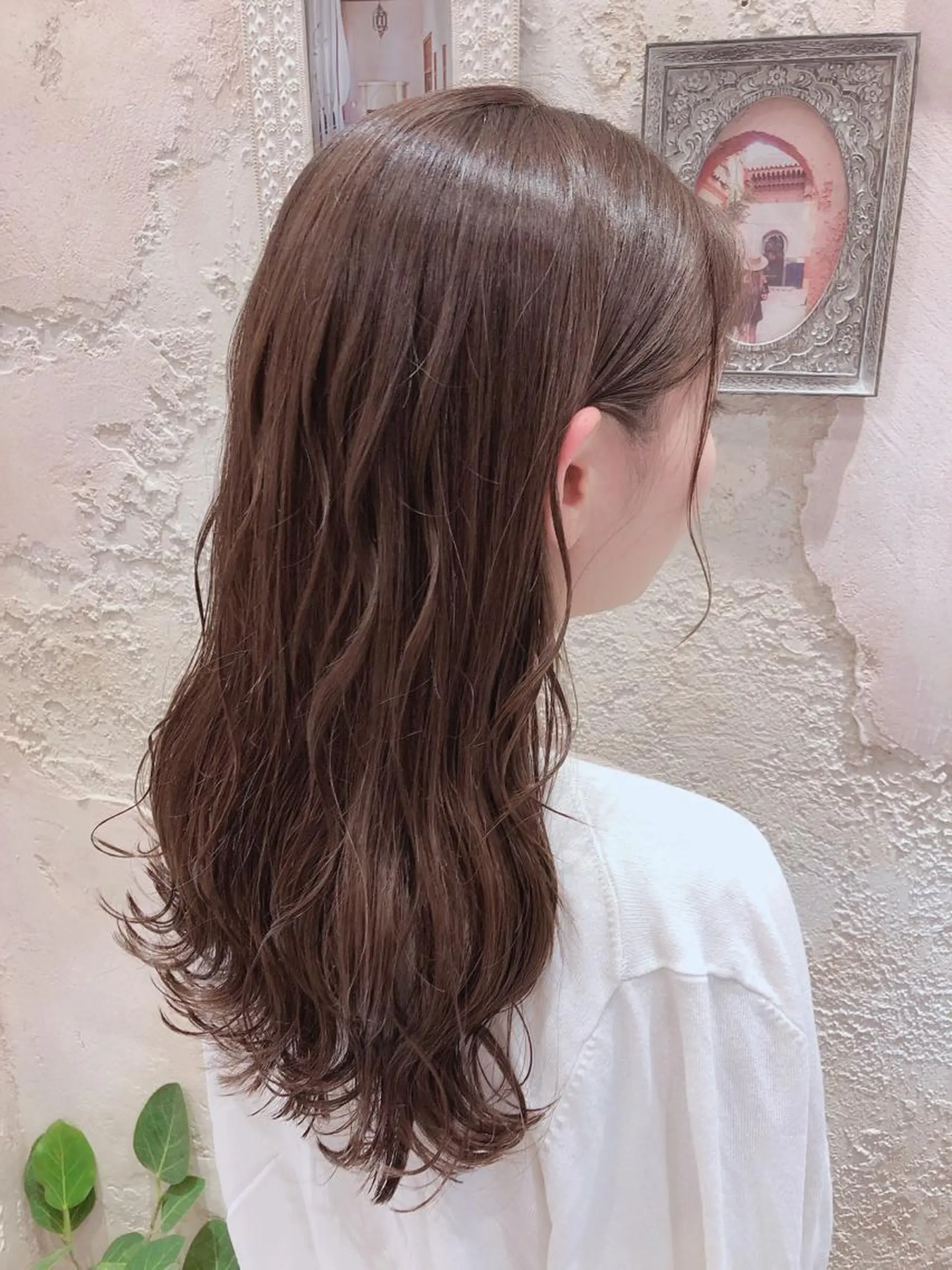 ロング アッシュ カット ヘアカラー トリートメント 代表山口ひな 髪質改善のプロのヘアスタイル