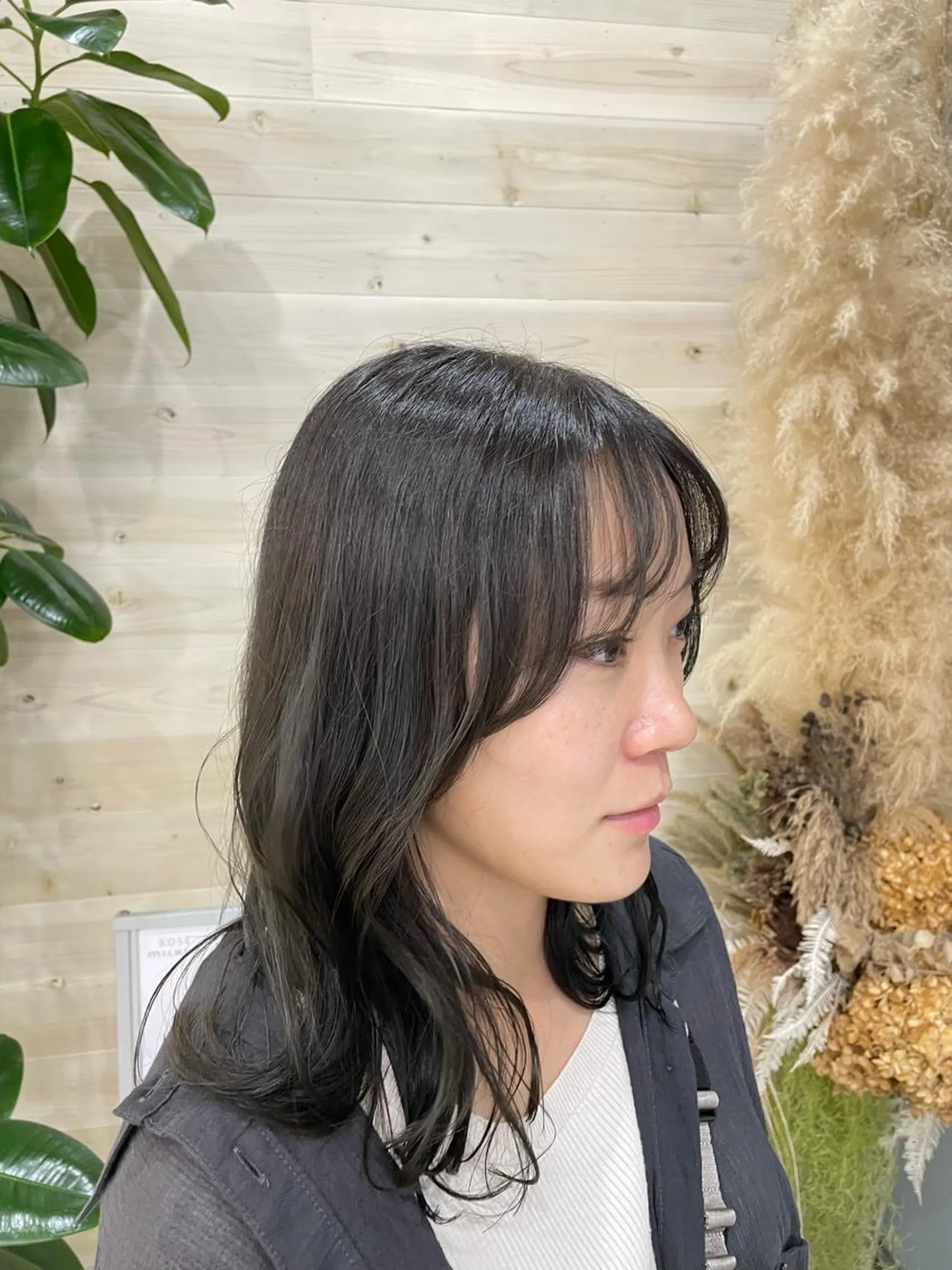 ミディアム カラー 顔周りカット 田野倉NEXT店 美髪ニストのヘアスタイル