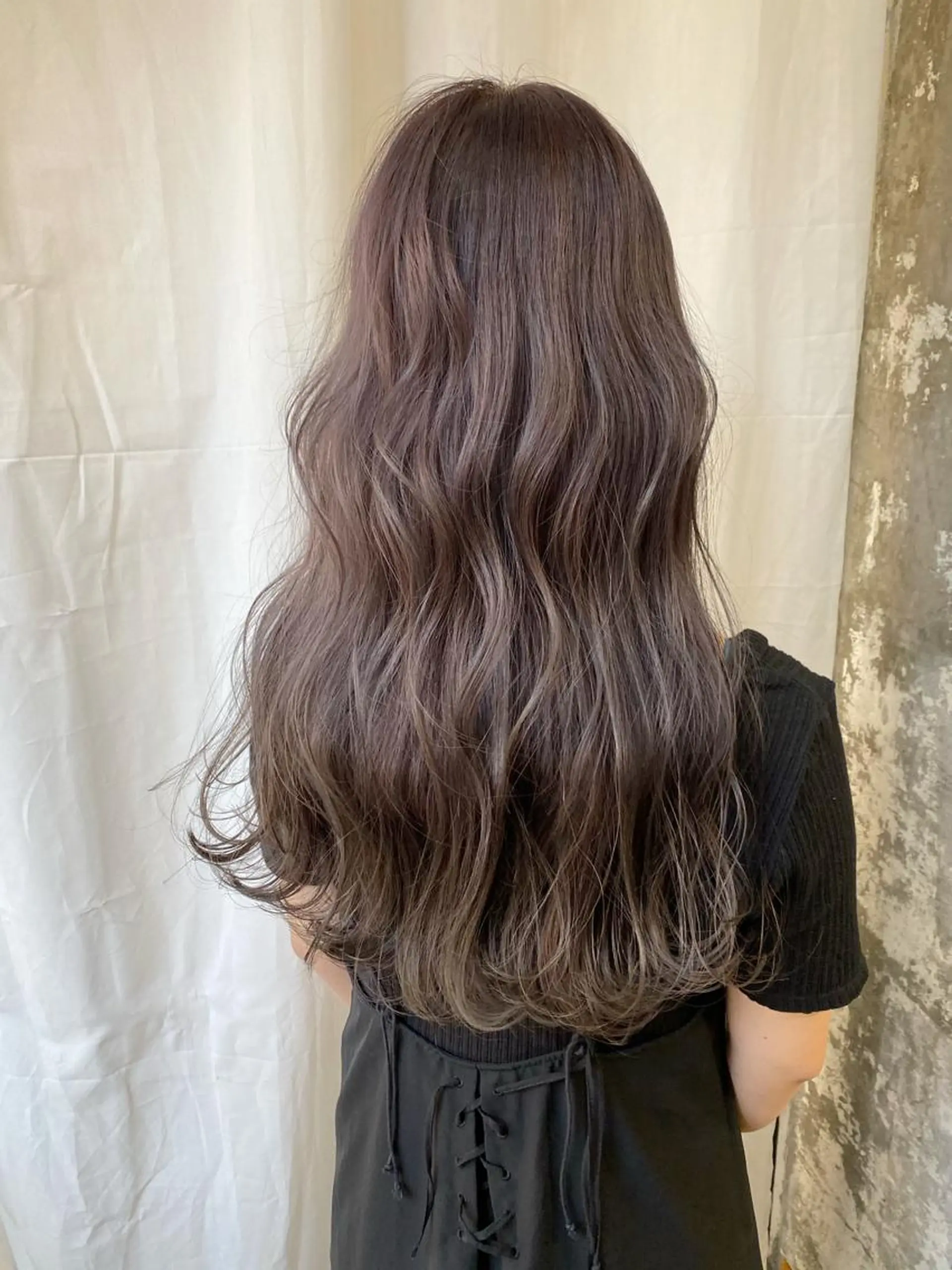 ロング カラー グレージュ ミルクティーグレージュ Piaコータロー ハイトーン&‪ボブのヘアスタイル