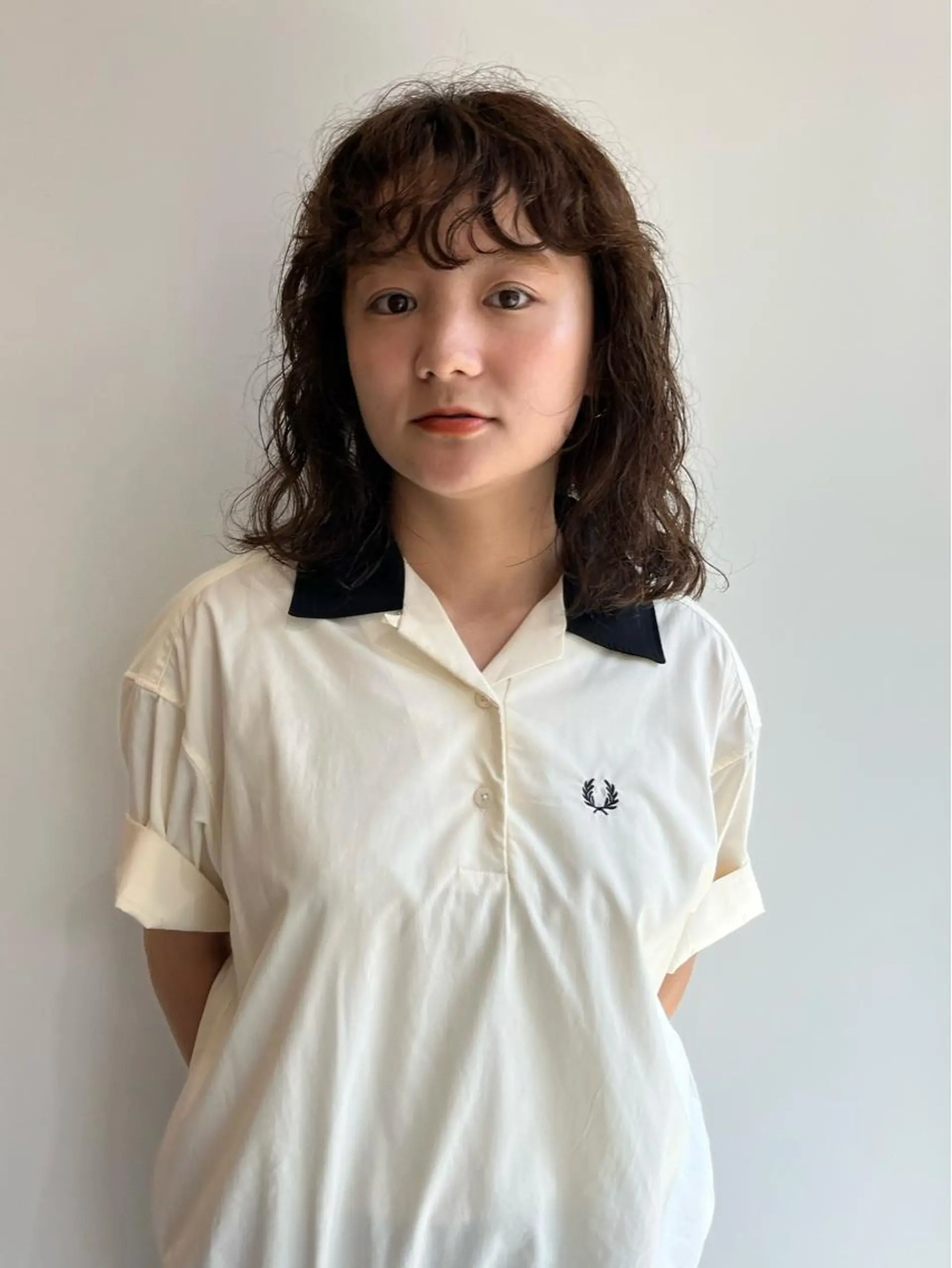 ミディアム KOCHAB 中村穂風のヘアスタイル