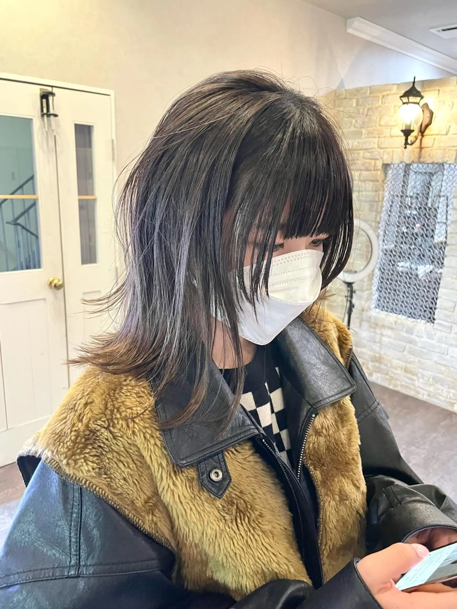 セミロング カラー 顔まわりレイヤー 顔周りカット レイヤーカット レイヤー/艶カラー 🫧守利のヘアスタイル