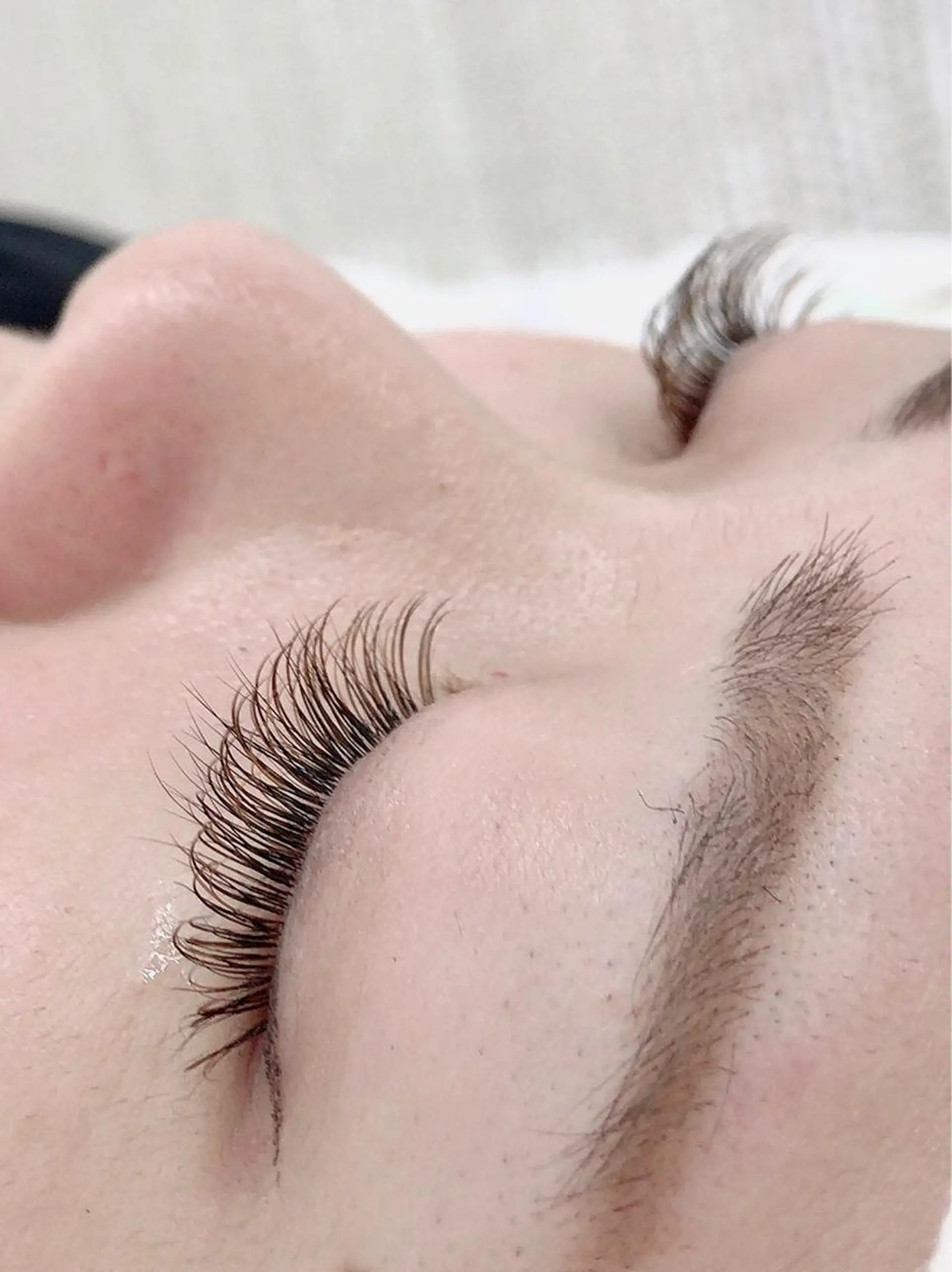 マツエク・マツパ カラーマツエク Eye'Care所属・Eye'Care アイケアの眉毛・アイブロウイメージ
