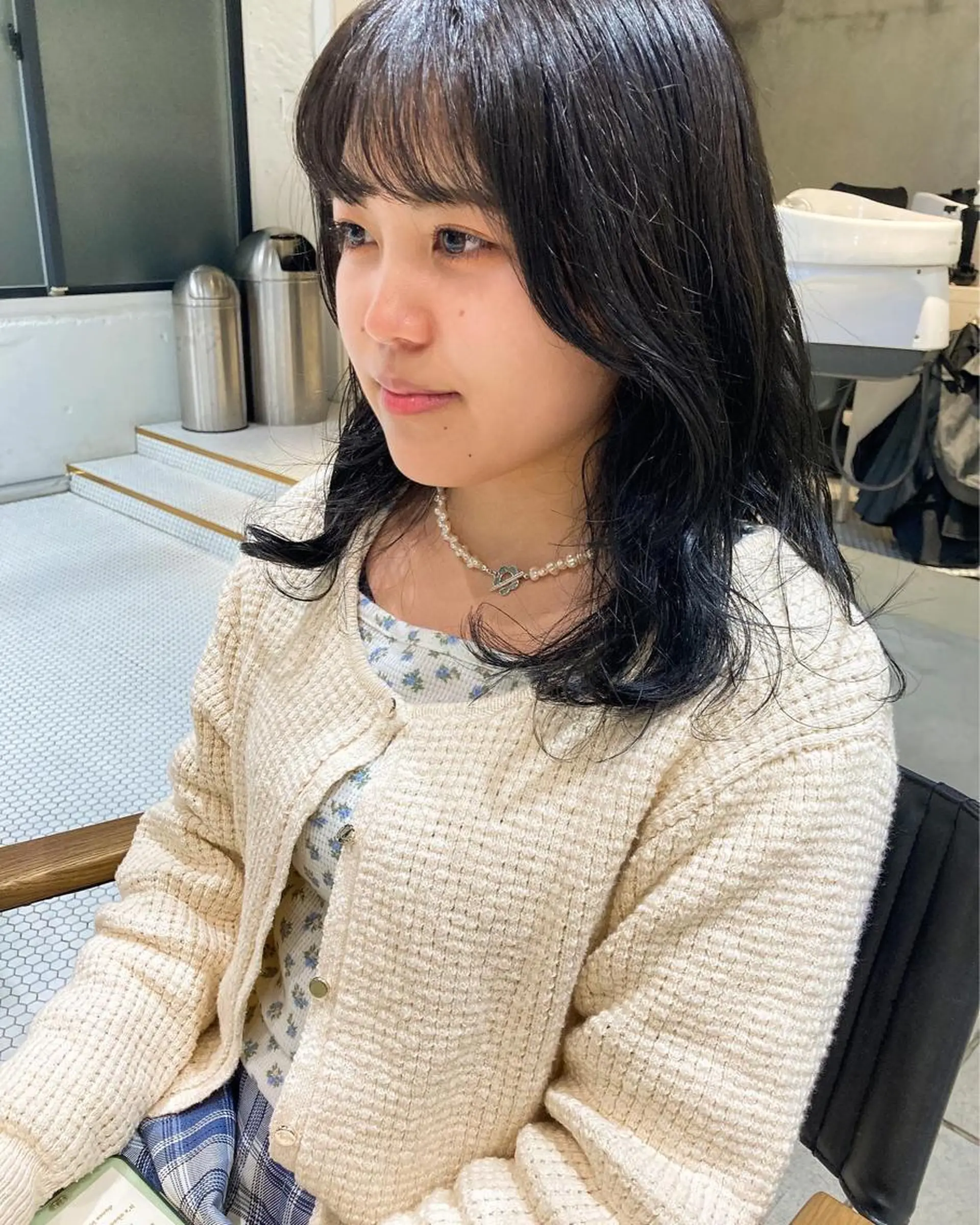 セミロング カラー パーマ ヘアアレンジ メンズ キッズ ネイル マツエク・マツパ アイブロウ メンズパーマ セミロングパーマ 眉カラー デジタルパーマ パーマスタイル🔅 sayacaのヘアスタイル