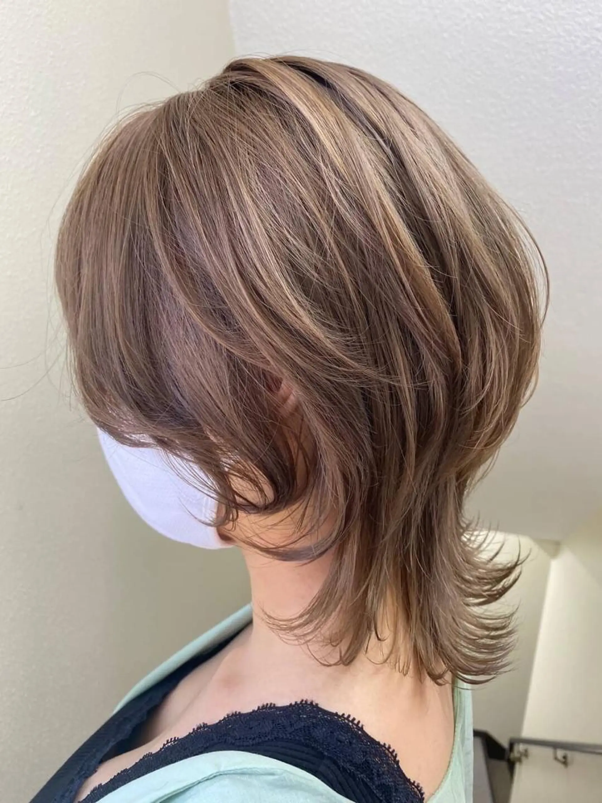 ショート カラー ヘアアレンジ キッズ アディクシーカラー バレイヤージュ ミストバング ベージュカラー 黒髪 ヘアカラー トリートメント ヘアセット カラー特化サロン Eir心斎橋のヘアスタイル