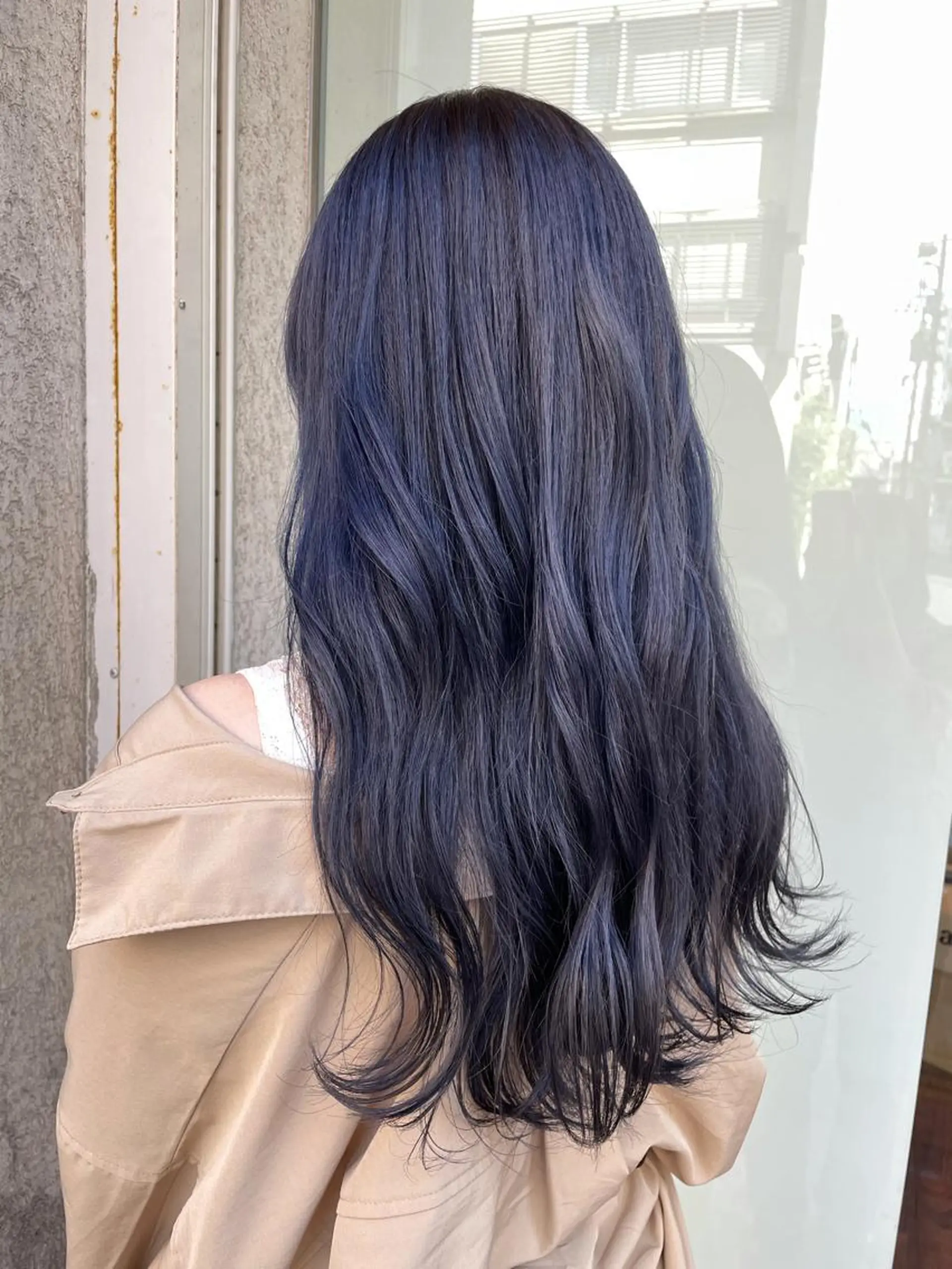 ロング カラー ブルーカラー ブルーバイオレット バイオレットカラー カット ヘアカラー トリートメント CoCooN 店長 さのえみのヘアスタイル