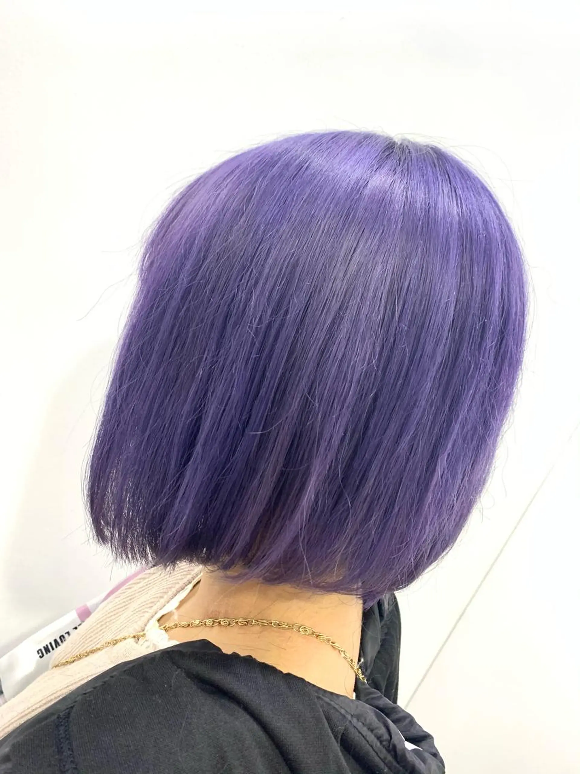 ミディアム 倉林隆一🐈 ダブルカラー/艶髪のヘアスタイル