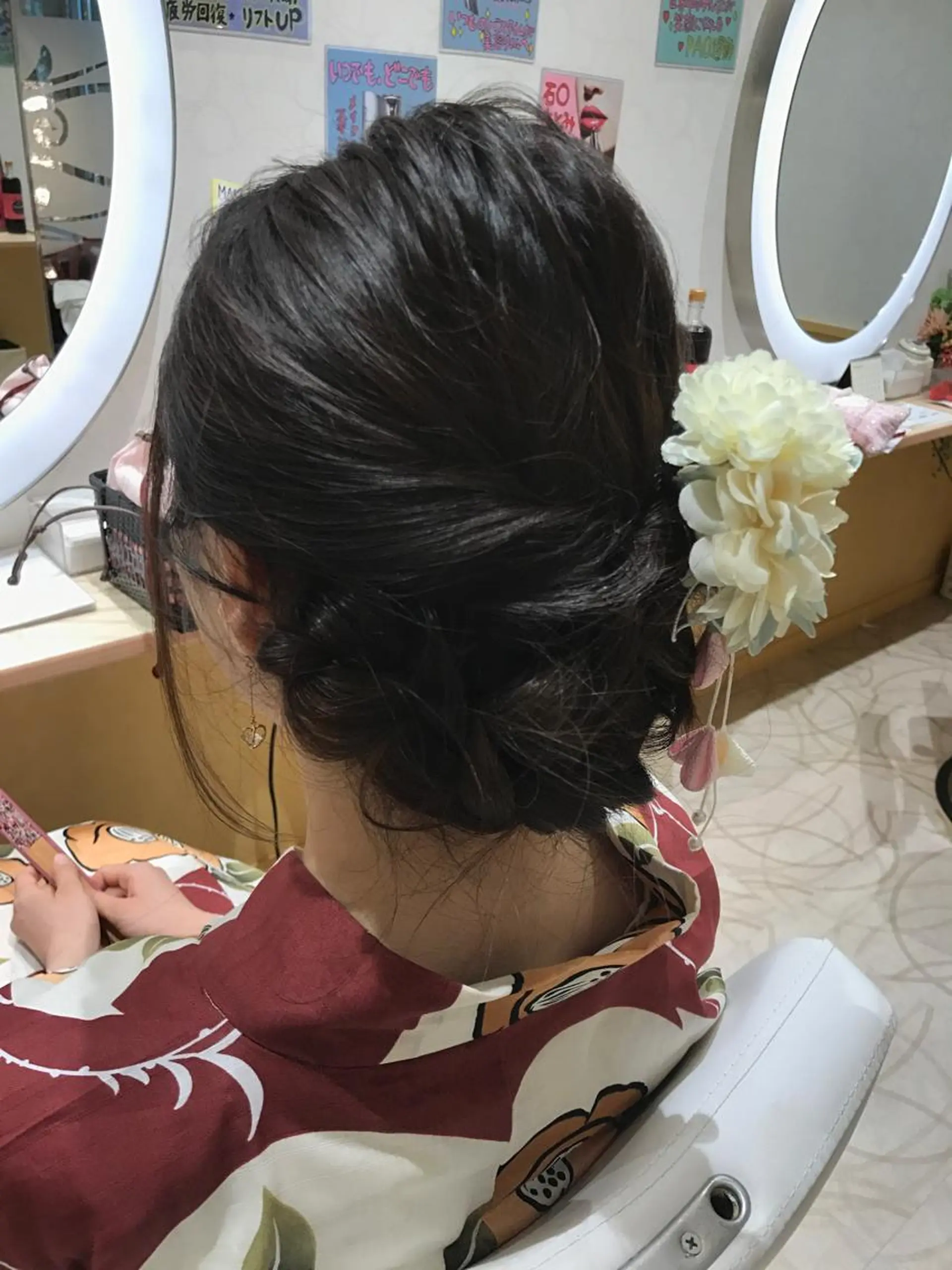 ミディアム ヘアアレンジ 浴衣 AILEE所属・ウルフカット レイヤーカット上柿のヘアスタイル