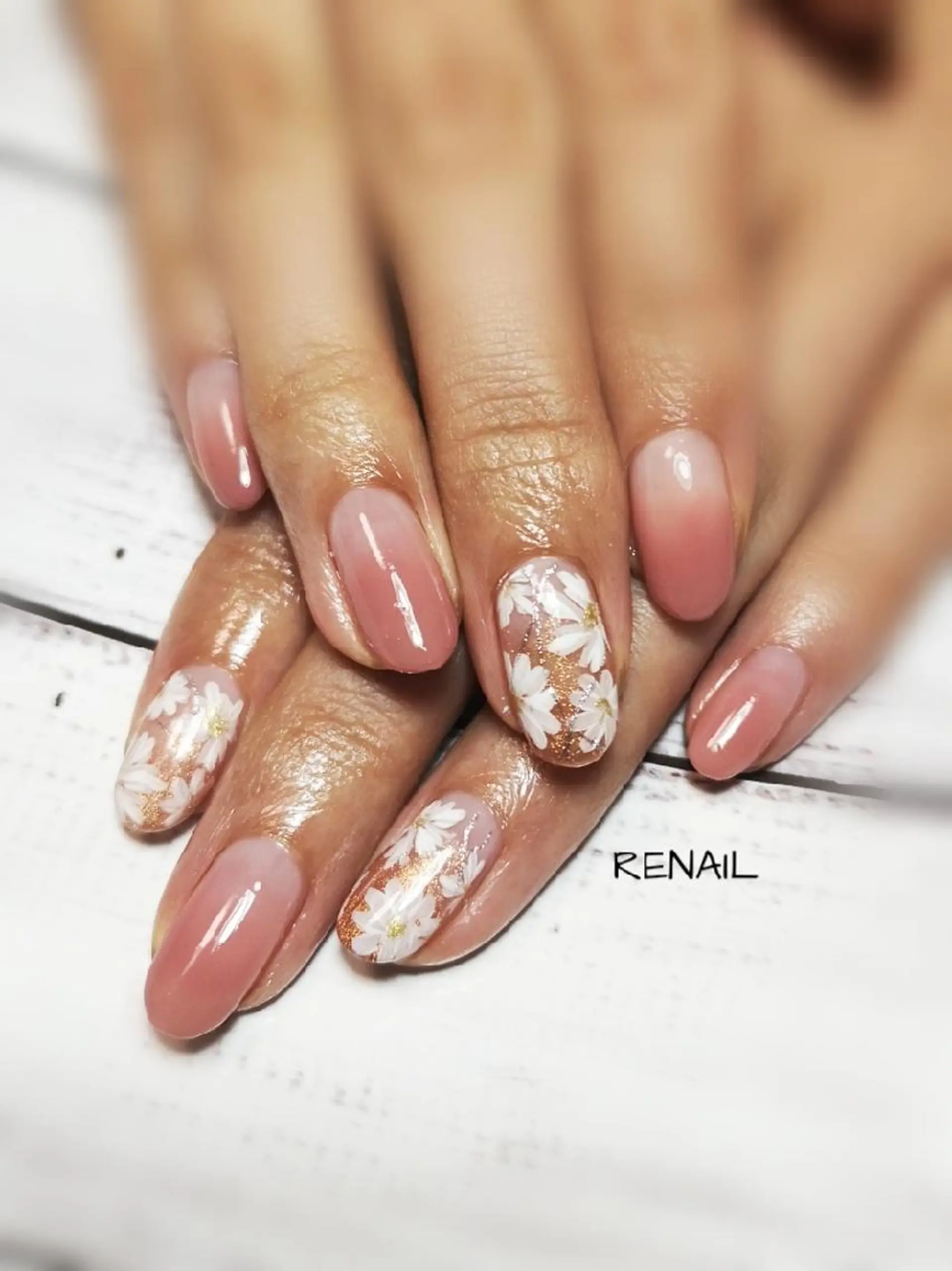 ネイル ハンドネイル RENAIL  玲奈のネイルデザイン