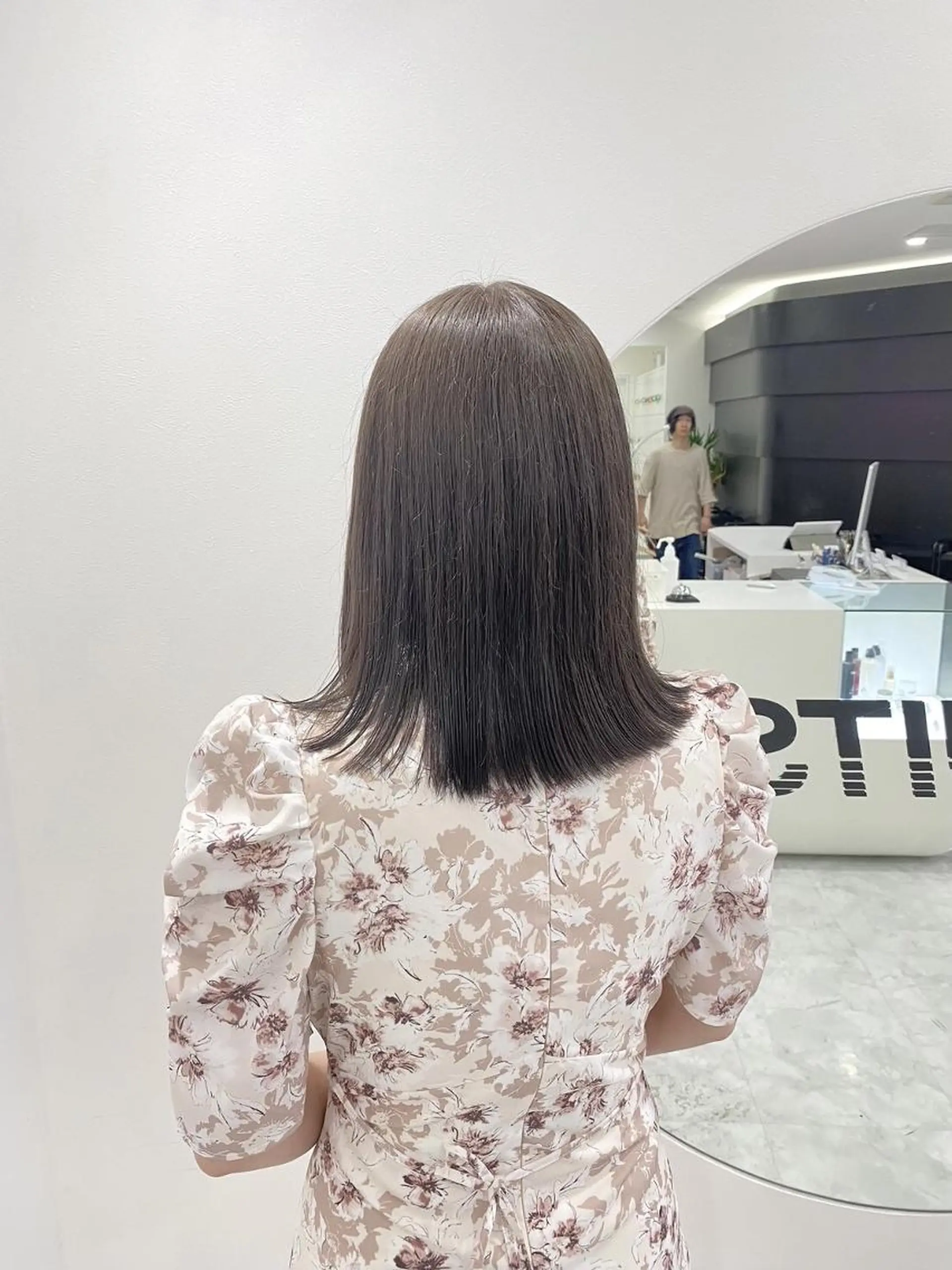カラー 透明感ブラウン✖️ ボブ🤎ホウトのヘアスタイル