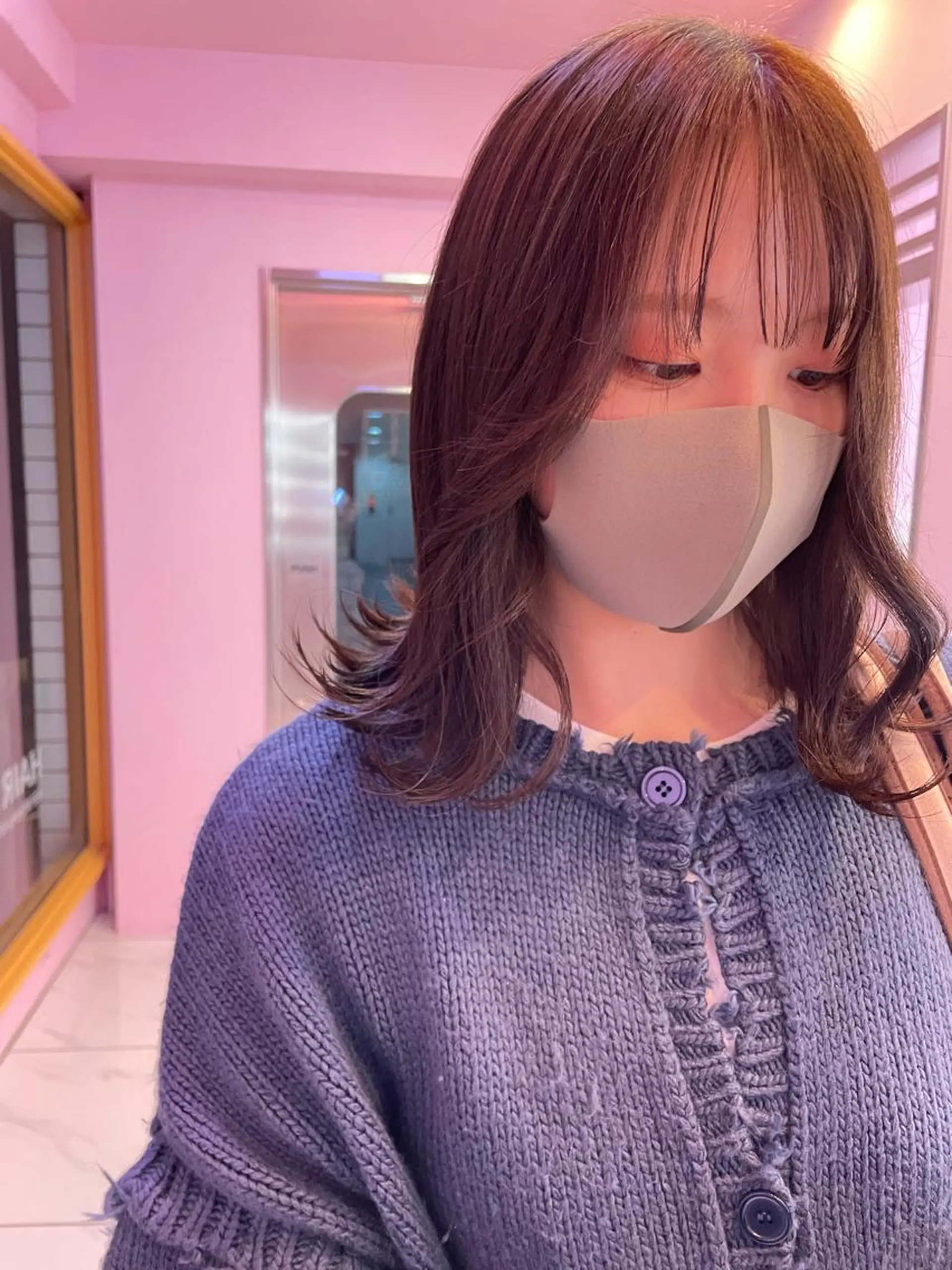 ミディアム カラー ブリーチ 透明感カラー おくれ毛 小顔カット 心斎橋/ブリーチ minamiのヘアスタイル