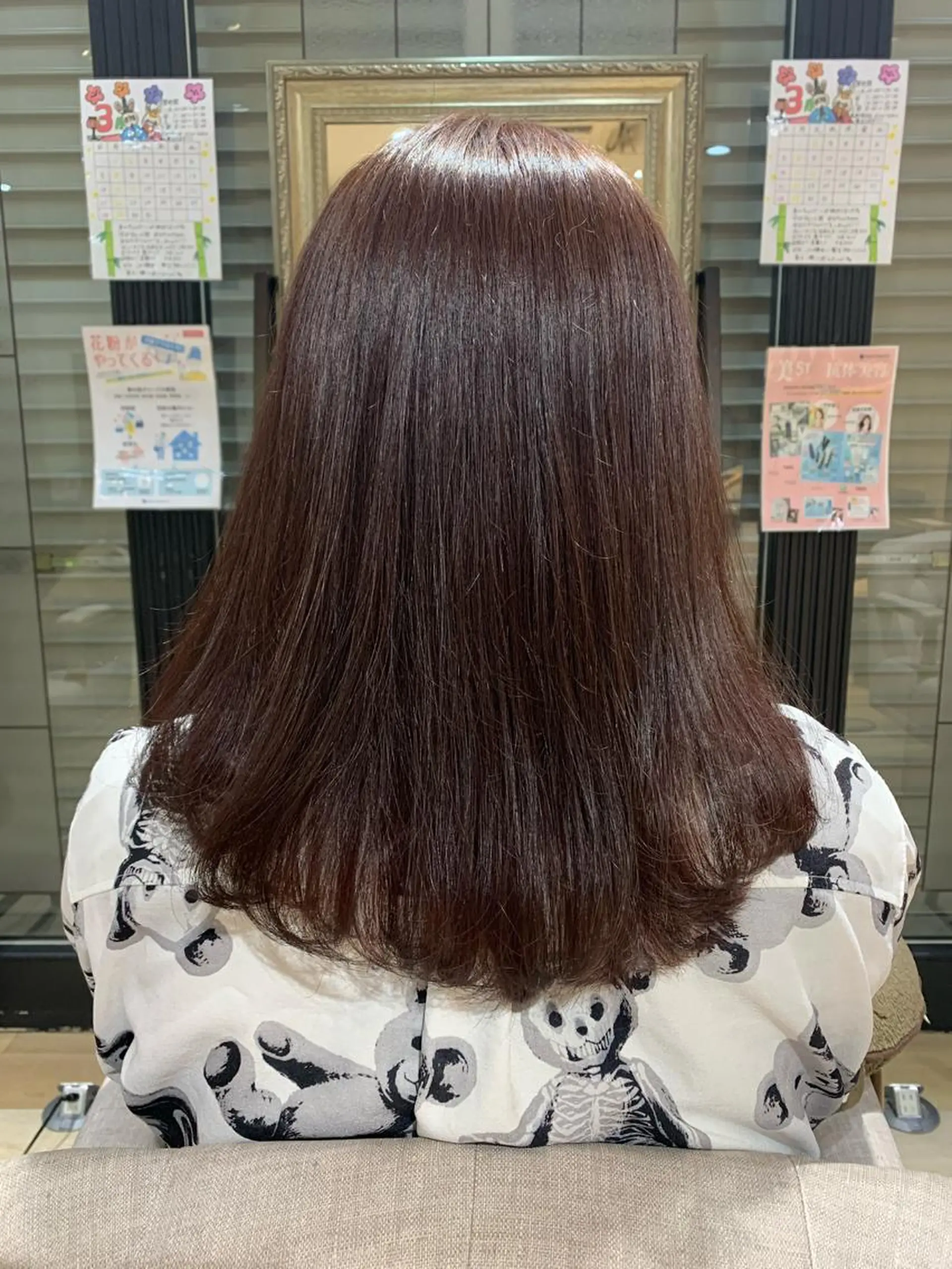 セミロング カラー ベージュカラー ピンクカラー ピンクベージュ ヘアカラー トリートメント ヘッドスパ 上田 紗也のヘアスタイル