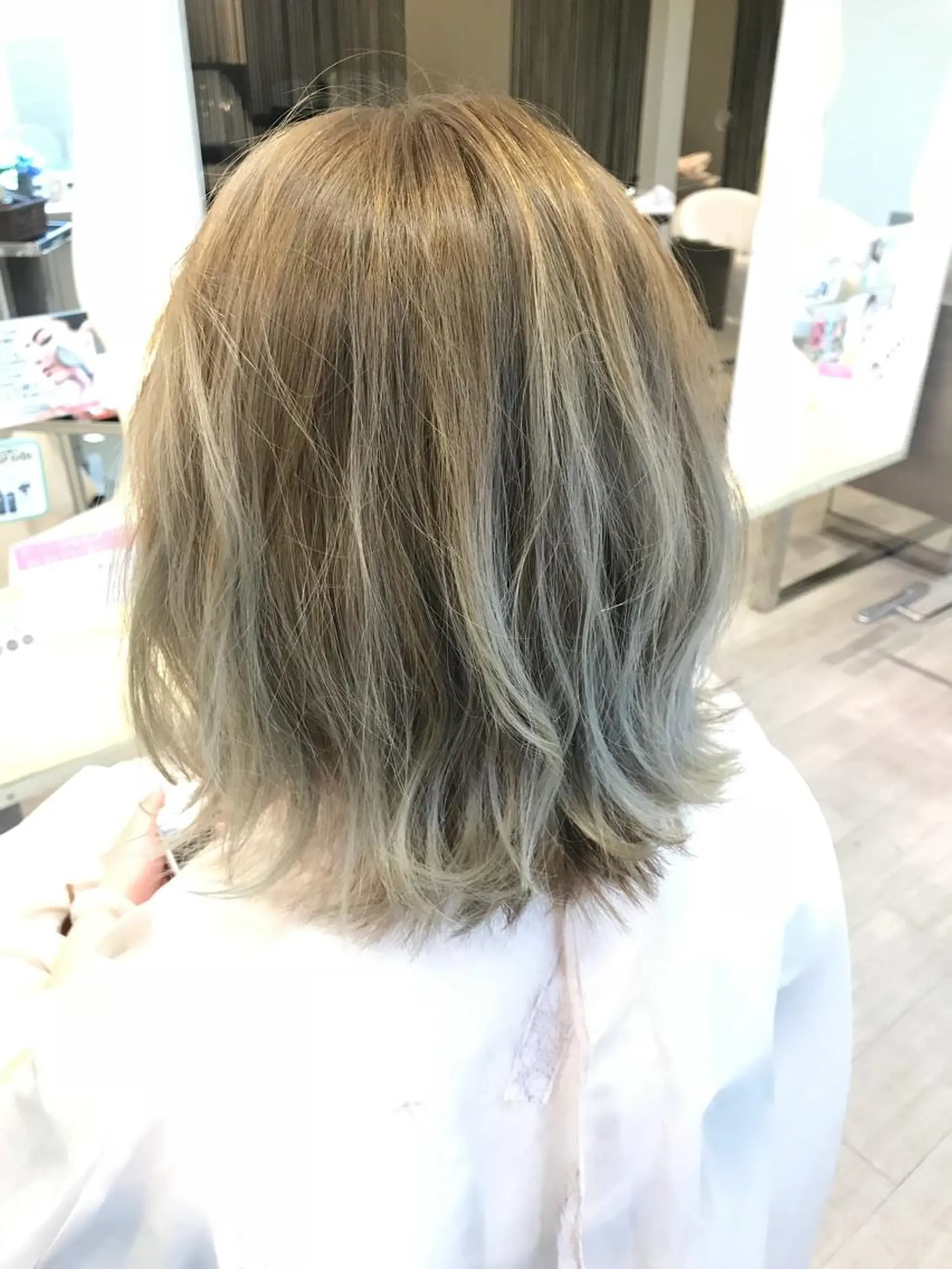 ショート カラー ダブルカラー ヘアカラー トリートメント chiyo yasuのヘアスタイル