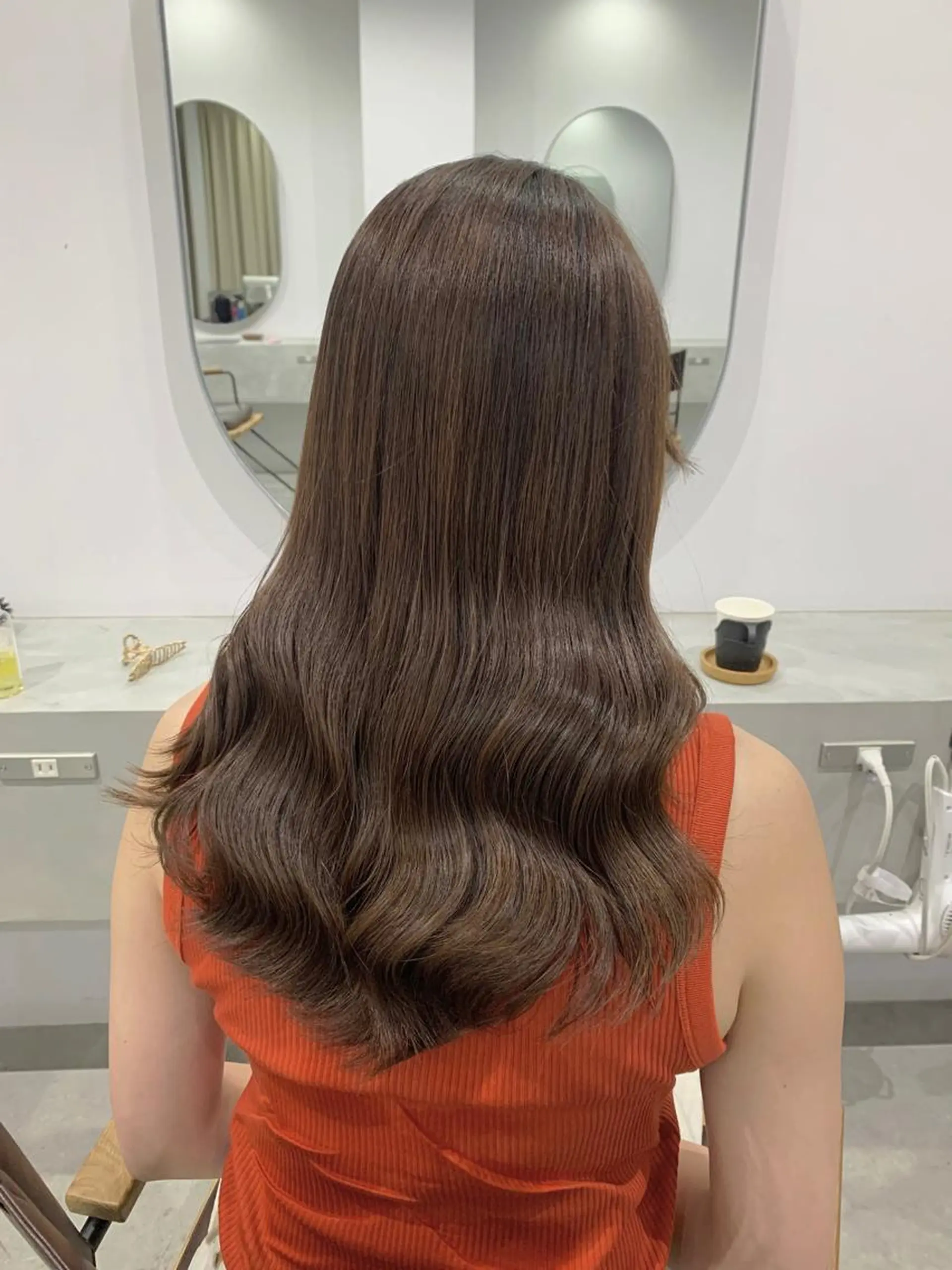 セミロング カット ヘアカラー トリートメント traceby8所属・traceby8 小濱彰太のヘアスタイル