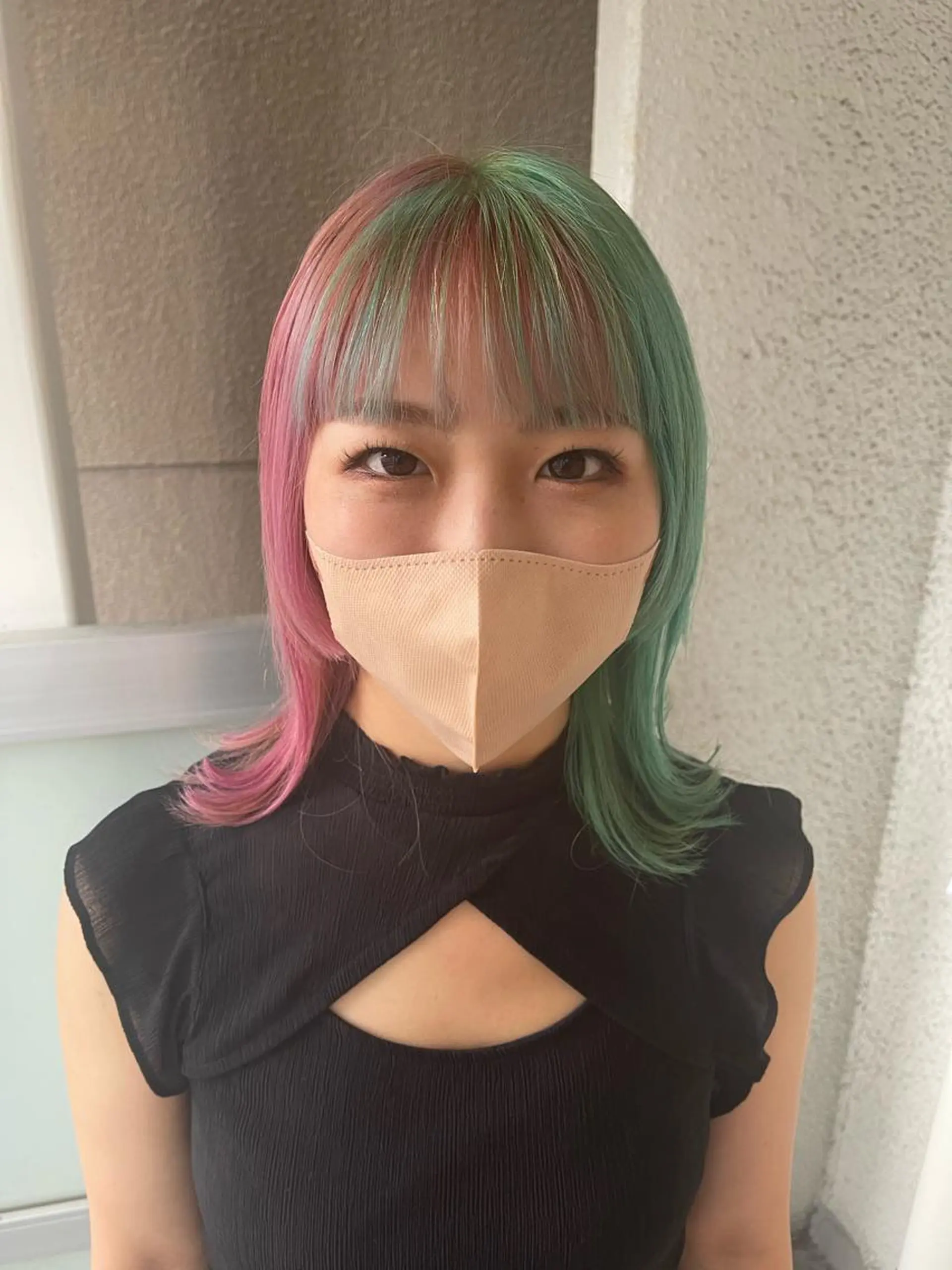 ミディアム カラー オーストヘアー ミコ所属・岩谷/ブリーチ 🫧透明感カラーのヘアスタイル