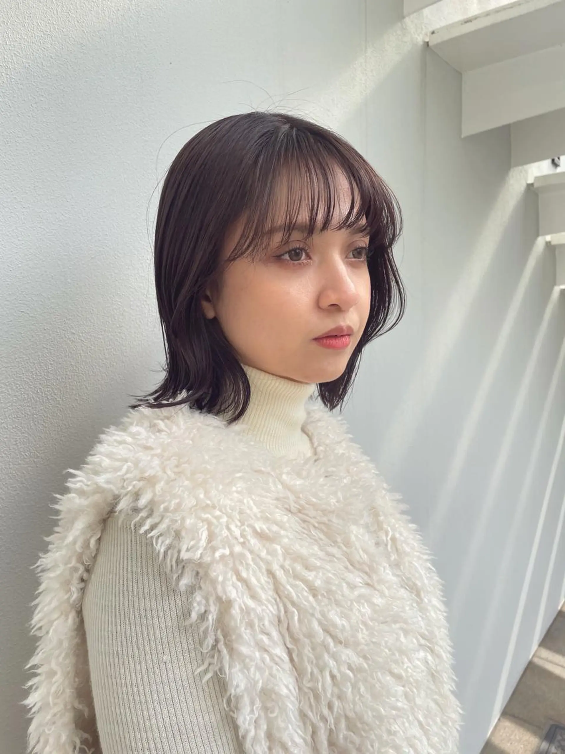 ミディアム カラー ブリーチ 透明感カラー ダブルカラー グレージュ ピンクカラー ヘアカラー レイヤーカット🎀 kanaのヘアスタイル