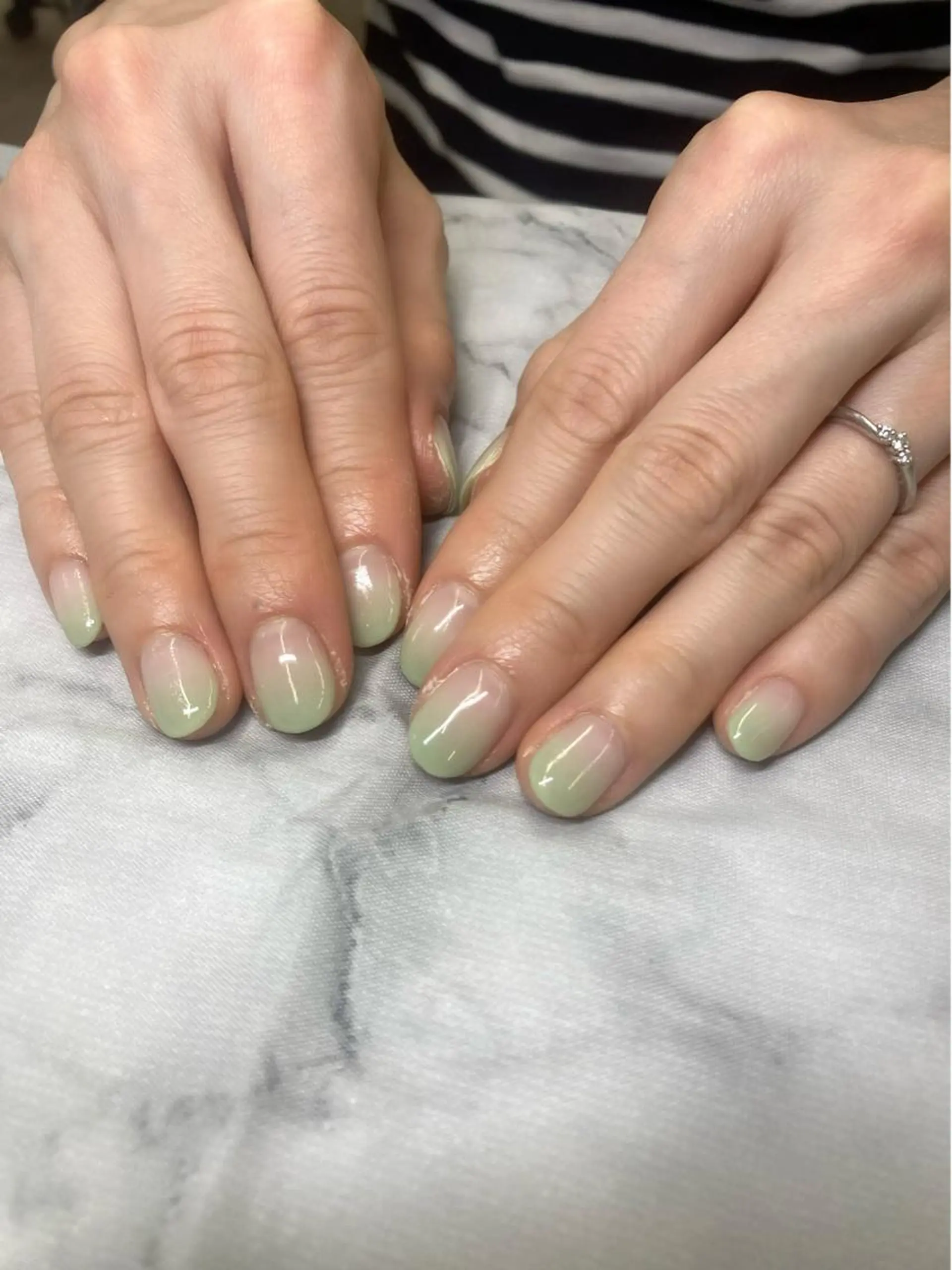 ネイル グラデーション 春ネイル MUKUTOU nail 　YUKIのネイルデザイン