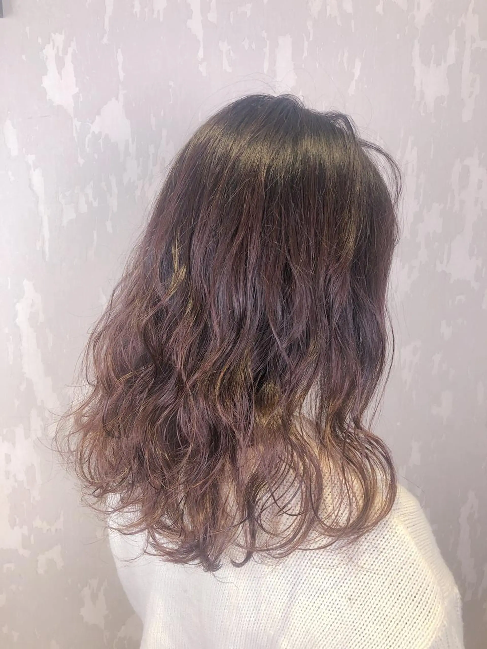 セミロング bleach所属・池田 寿子のヘアスタイル