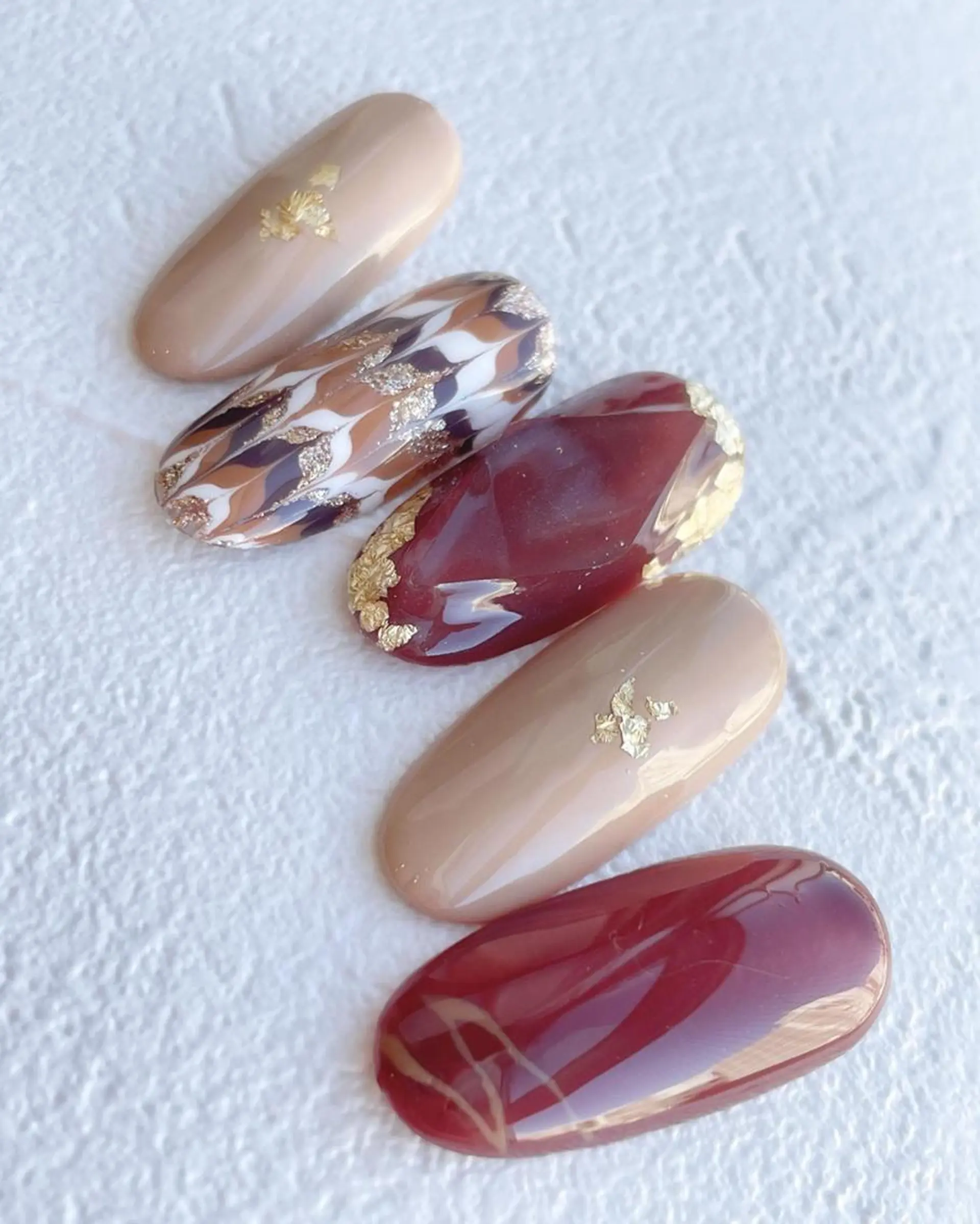 ネイル マツエク・マツパ まつげパーマ ボリュームラッシュ ジェルネイル ニュアンスネイル パラジェル 髙橋 敦子のマツエク・マツパデザイン