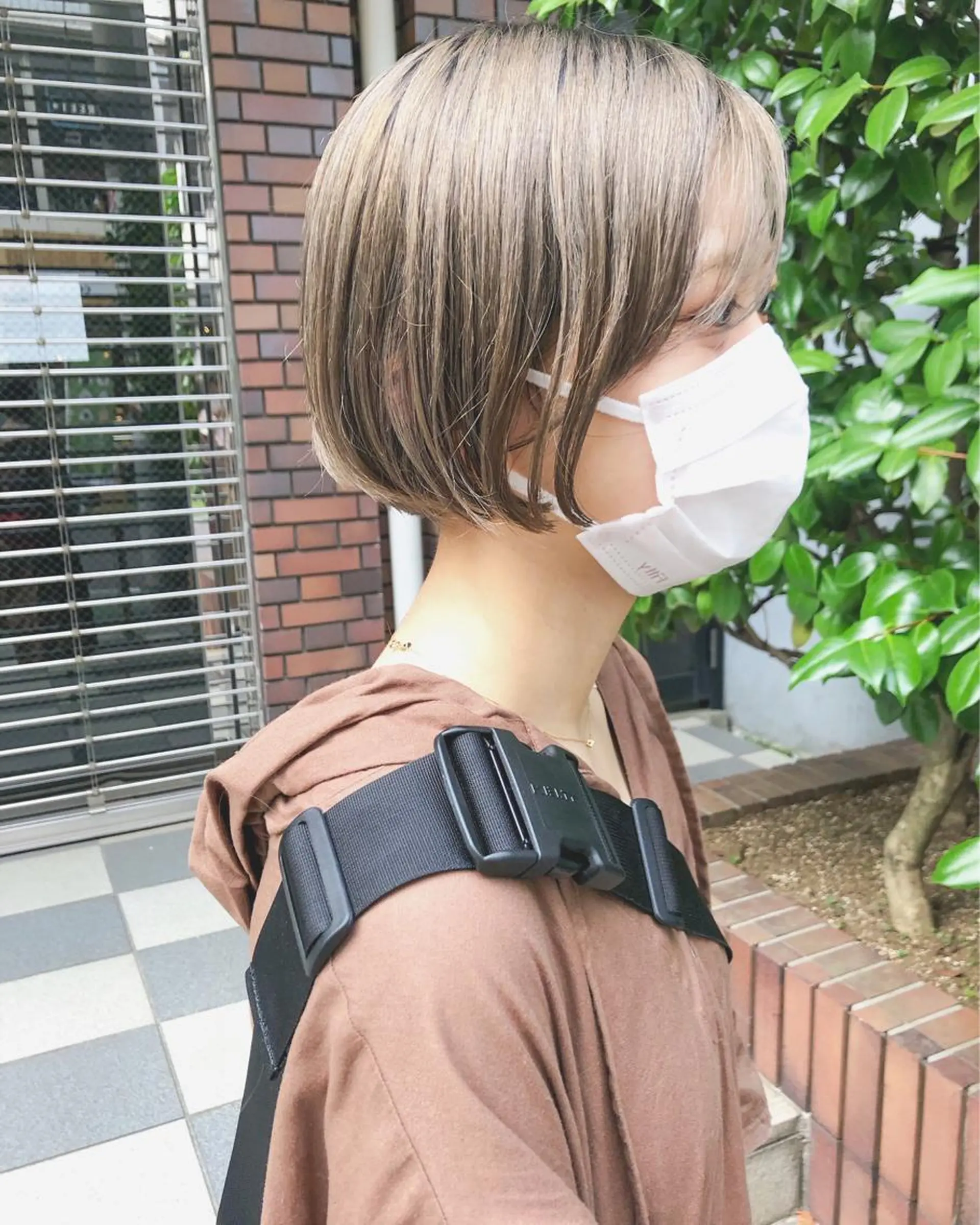 ショート カラー 長井 美佳のヘアスタイル