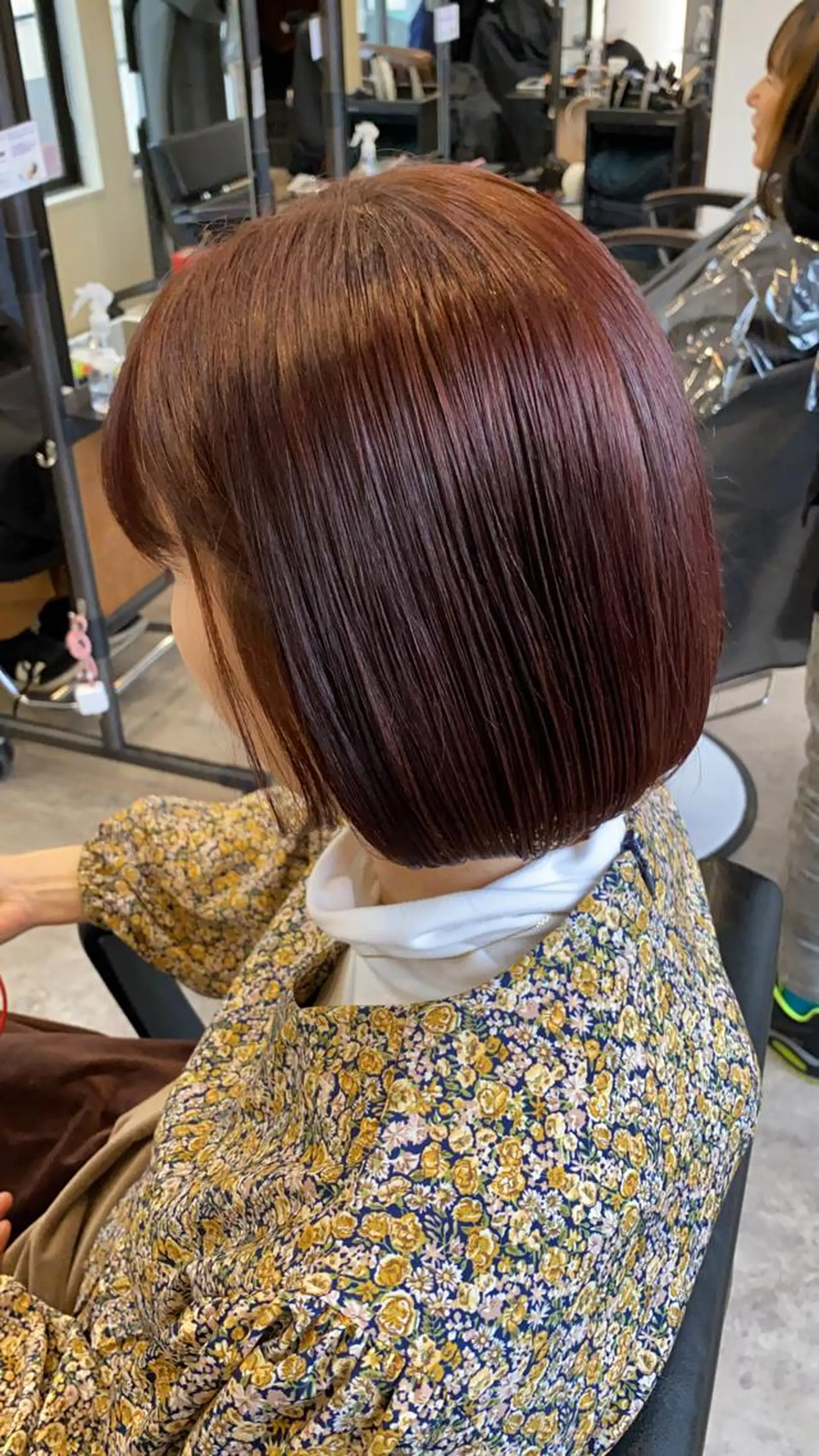 ミディアム カラー カット ヘアカラー 縮毛矯正 🟢NEGi🟣 🫧髪質改善のヘアスタイル