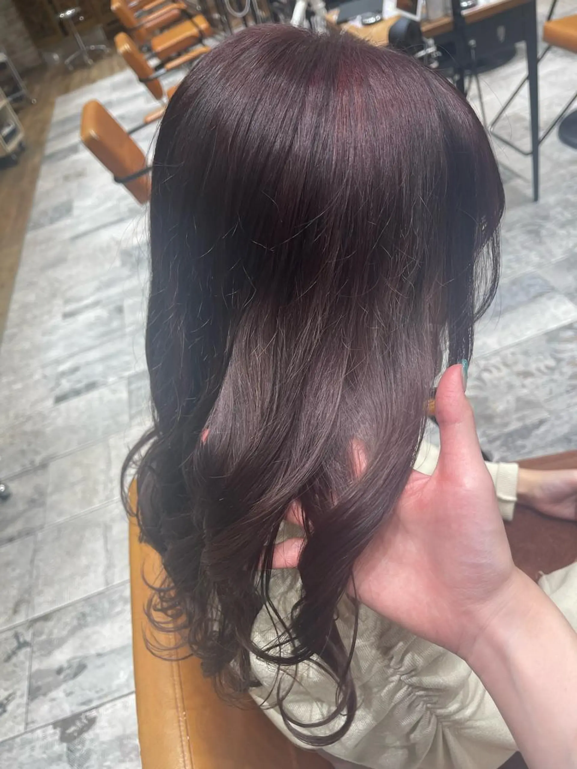 ロング カラー ブラウンカラー ピンクカラー ピンクブラウン SAYAKA🩶 レイヤー韓国ヘア新宿のヘアスタイル