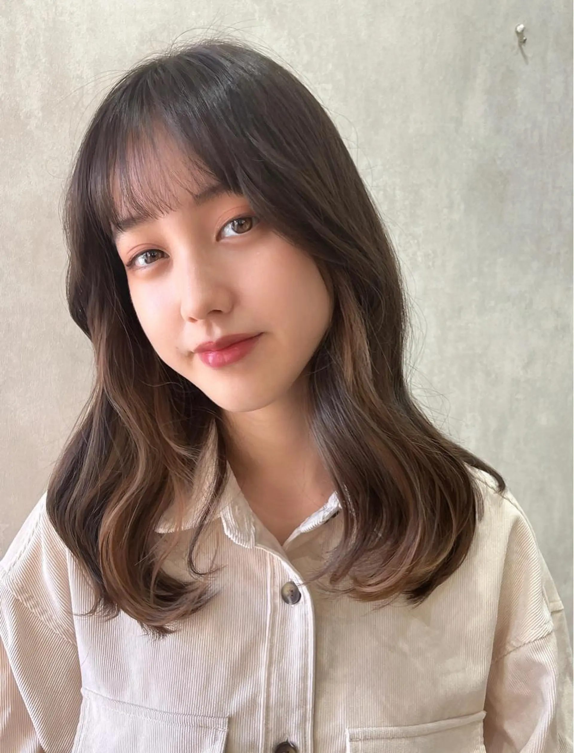 セミロング カット ヘアカラー トリートメント 韓国ヘア　髪質改善 🌹レイヤー　芹奈のヘアスタイル