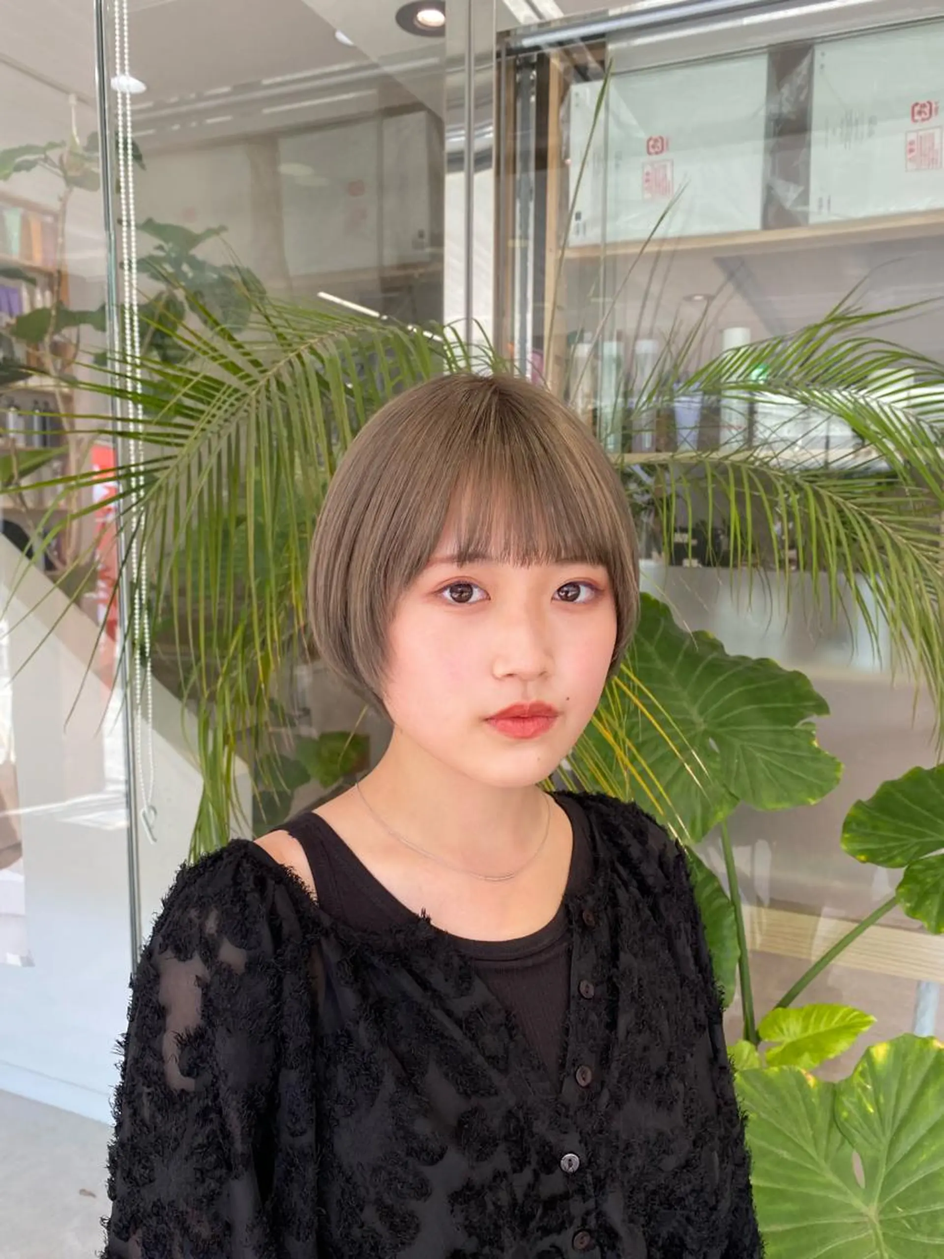 ショート カラー ブリーチ メンズパーマ支配率 No.1🔥坂井那吏のヘアスタイル