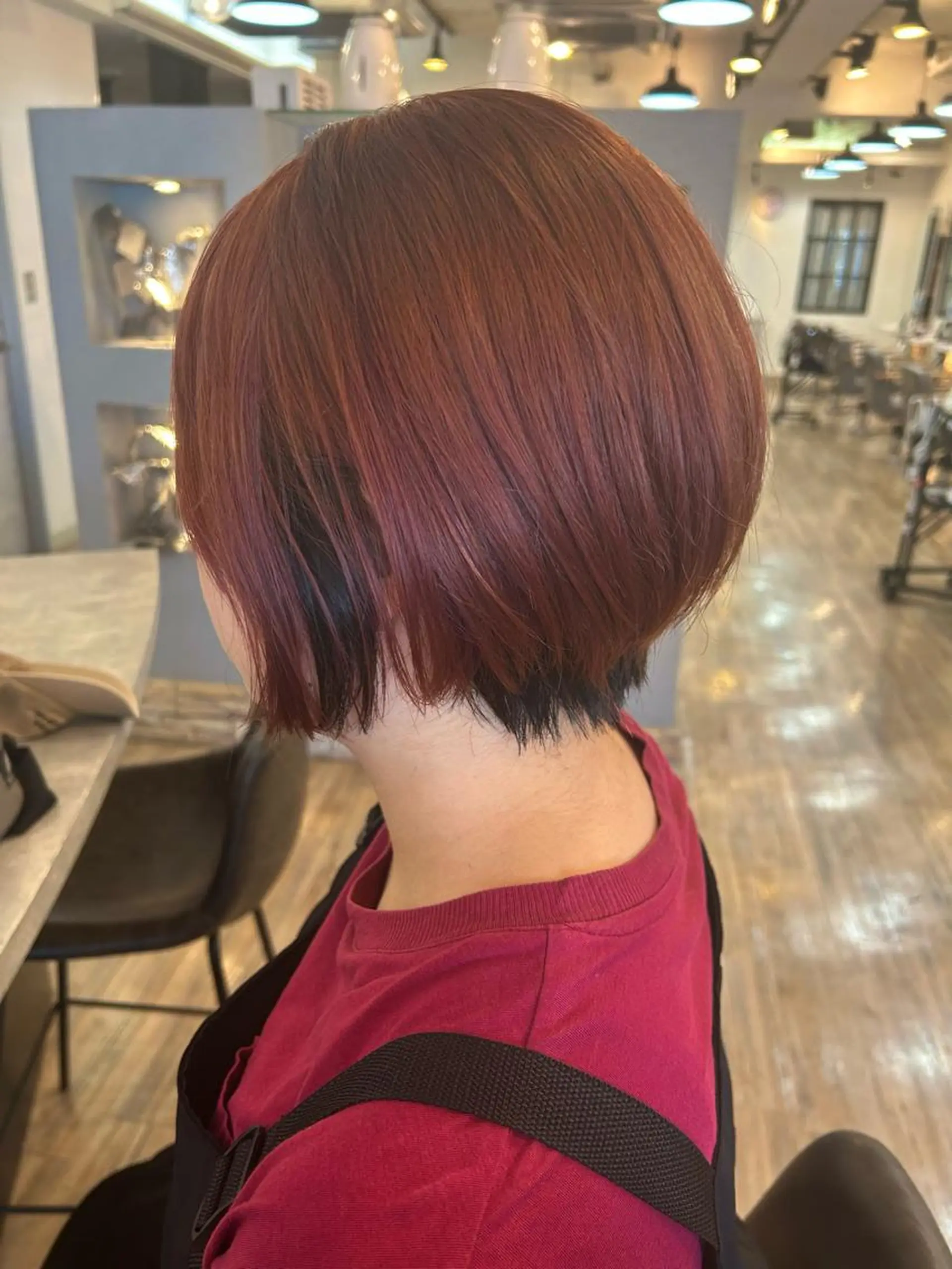 ショート カラー ミナミ🩰デサインカ ラー♡ヘアセットのヘアスタイル