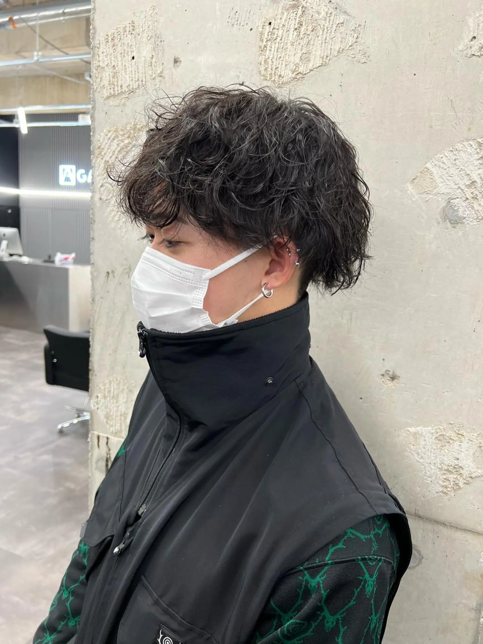 ミディアム パーマ メンズ ミディアムパーマ メンズパーマ カット パーマ je suis heureuse所属・ハイライトカラー 🌀ゆい❣️のヘアスタイル