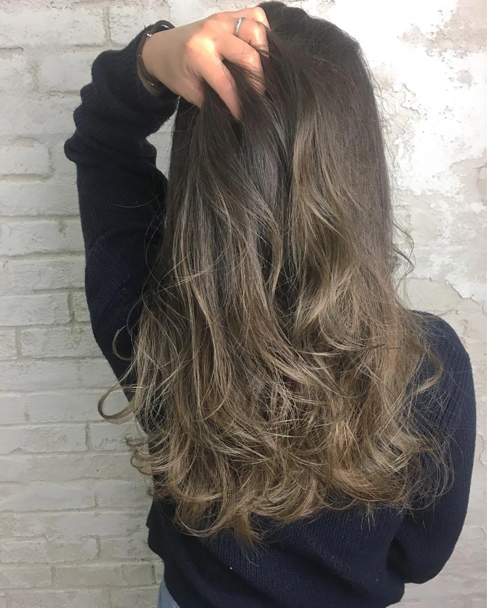 ロング ハイライト boutique misakiのヘアスタイル